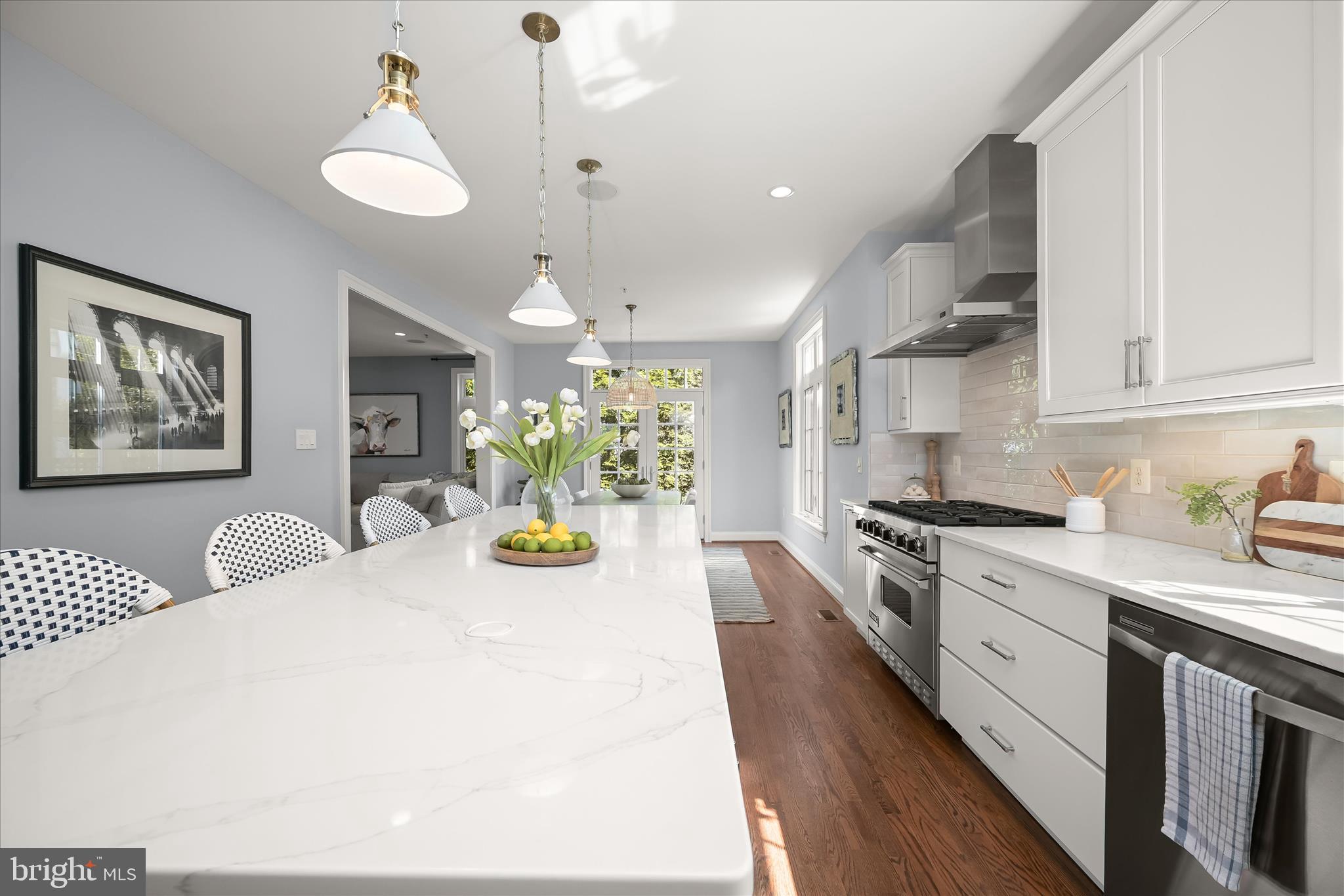 BRADLEY HILLS - Residential