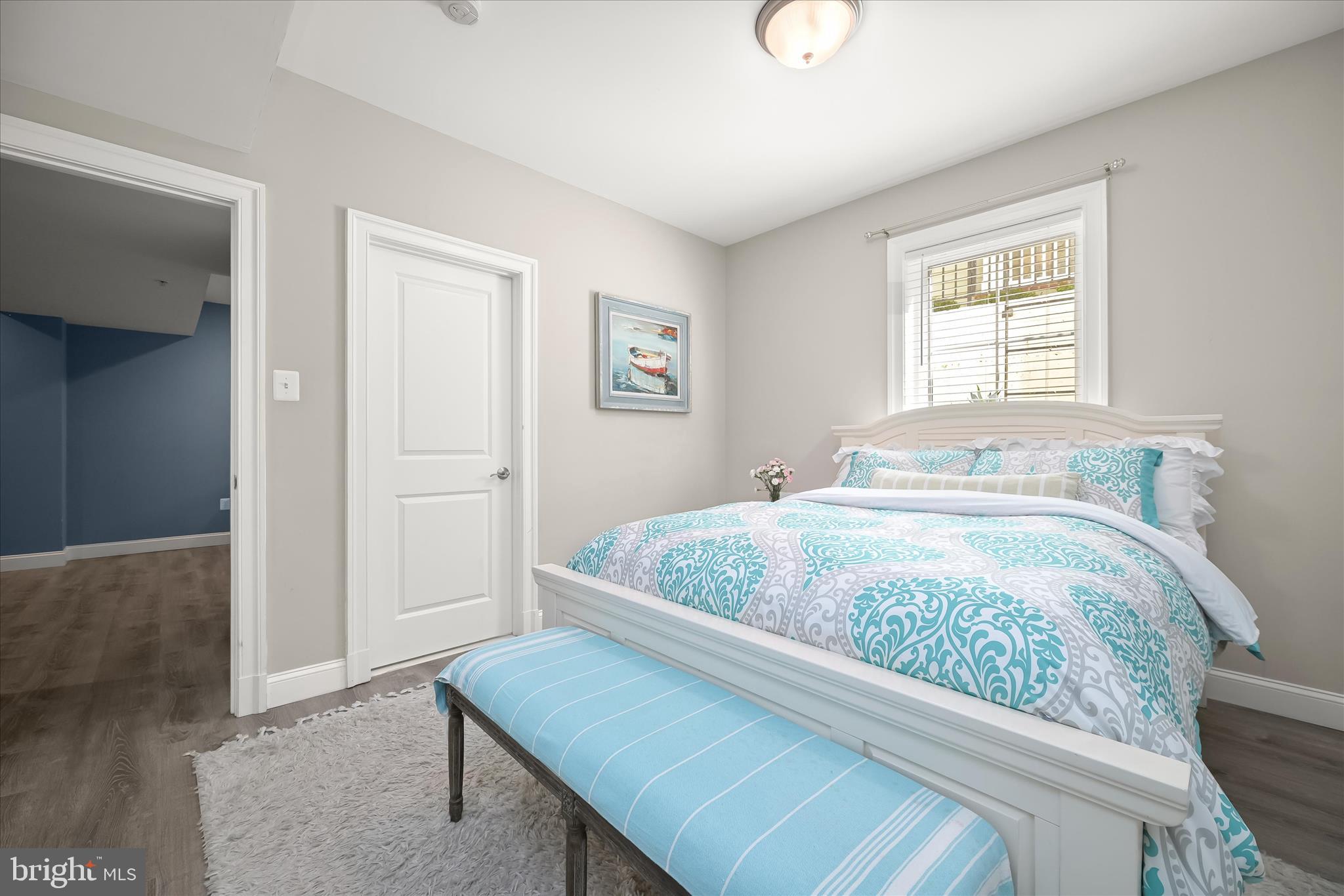 BRADLEY HILLS - Residential