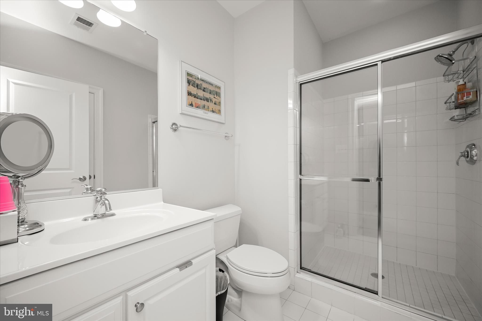 BRADLEY HILLS - Residential