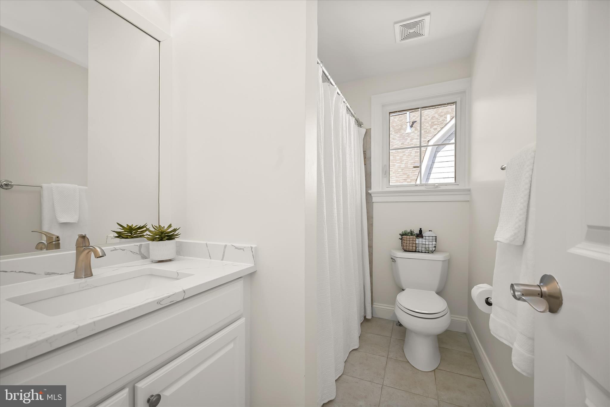 BRADLEY HILLS - Residential