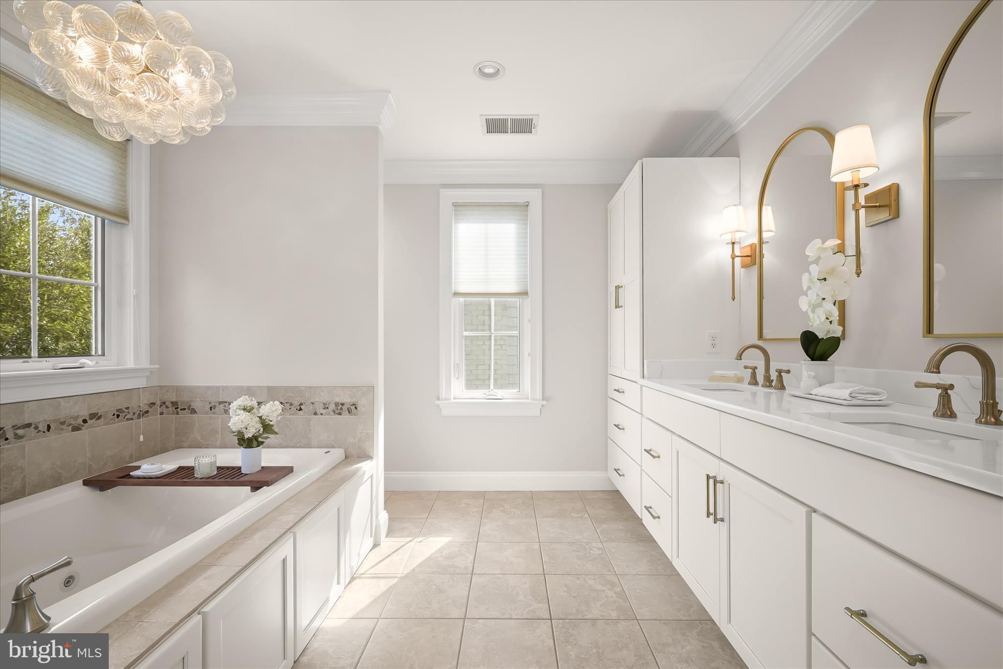 BRADLEY HILLS - Residential