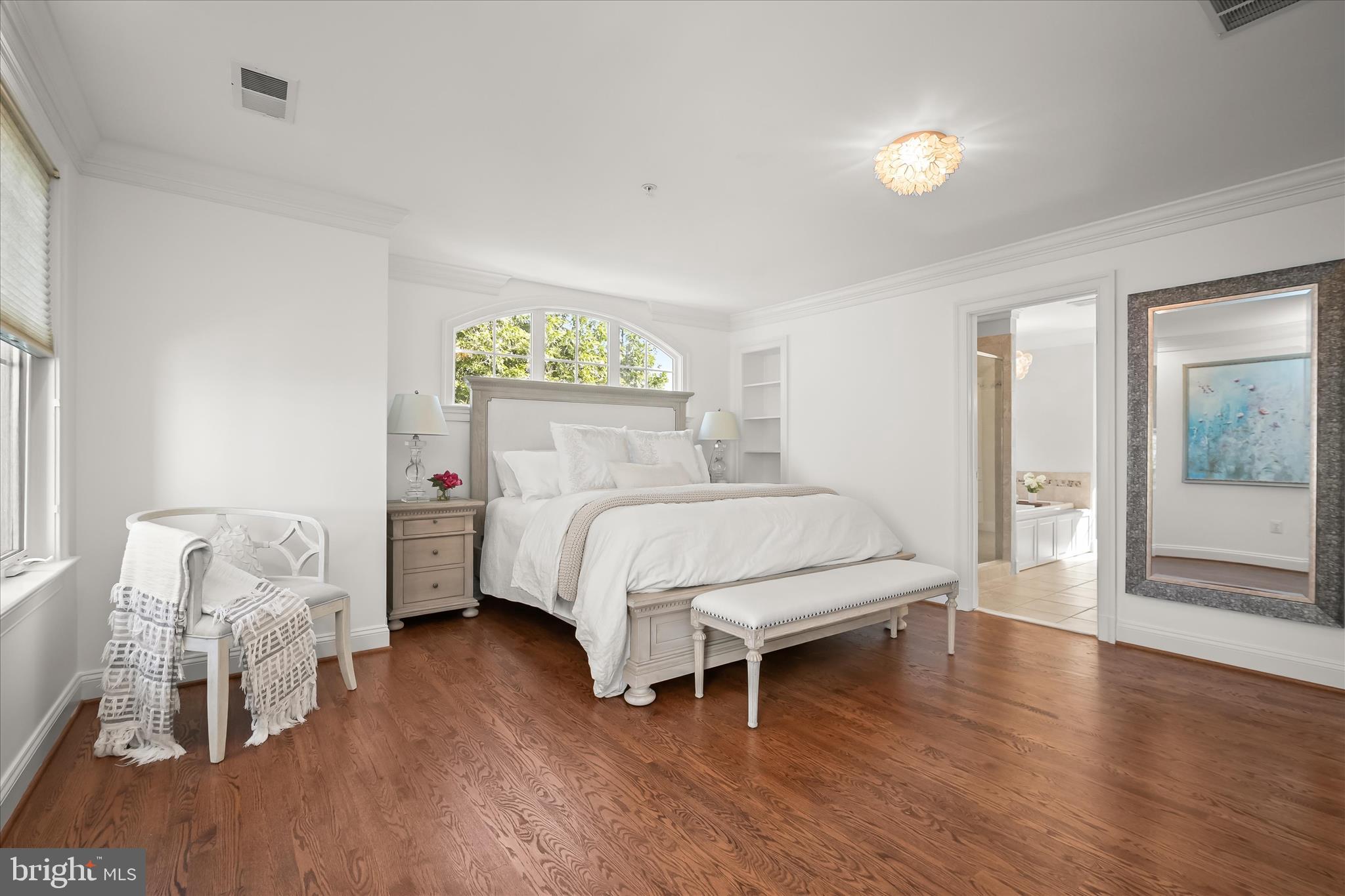 BRADLEY HILLS - Residential