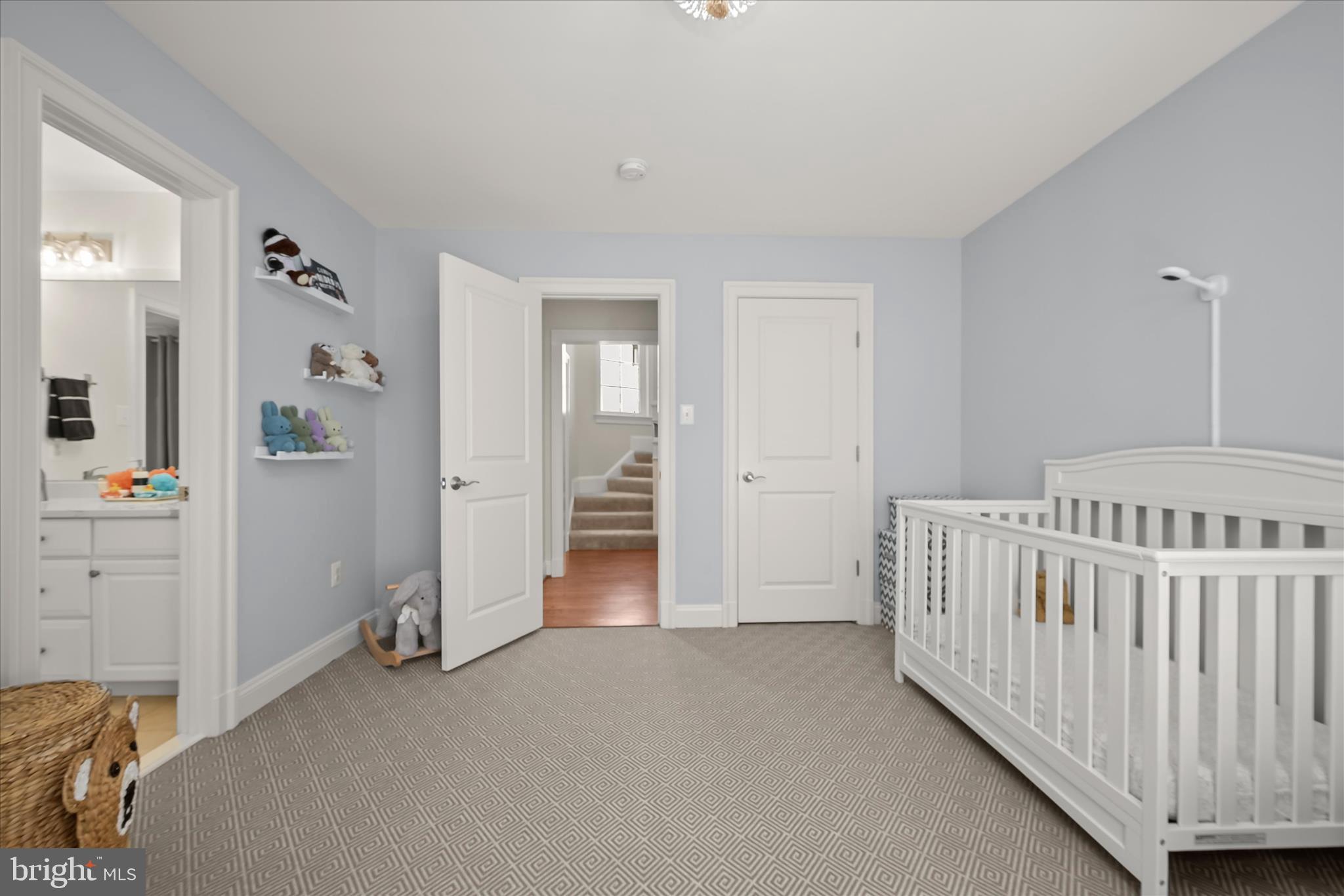 BRADLEY HILLS - Residential