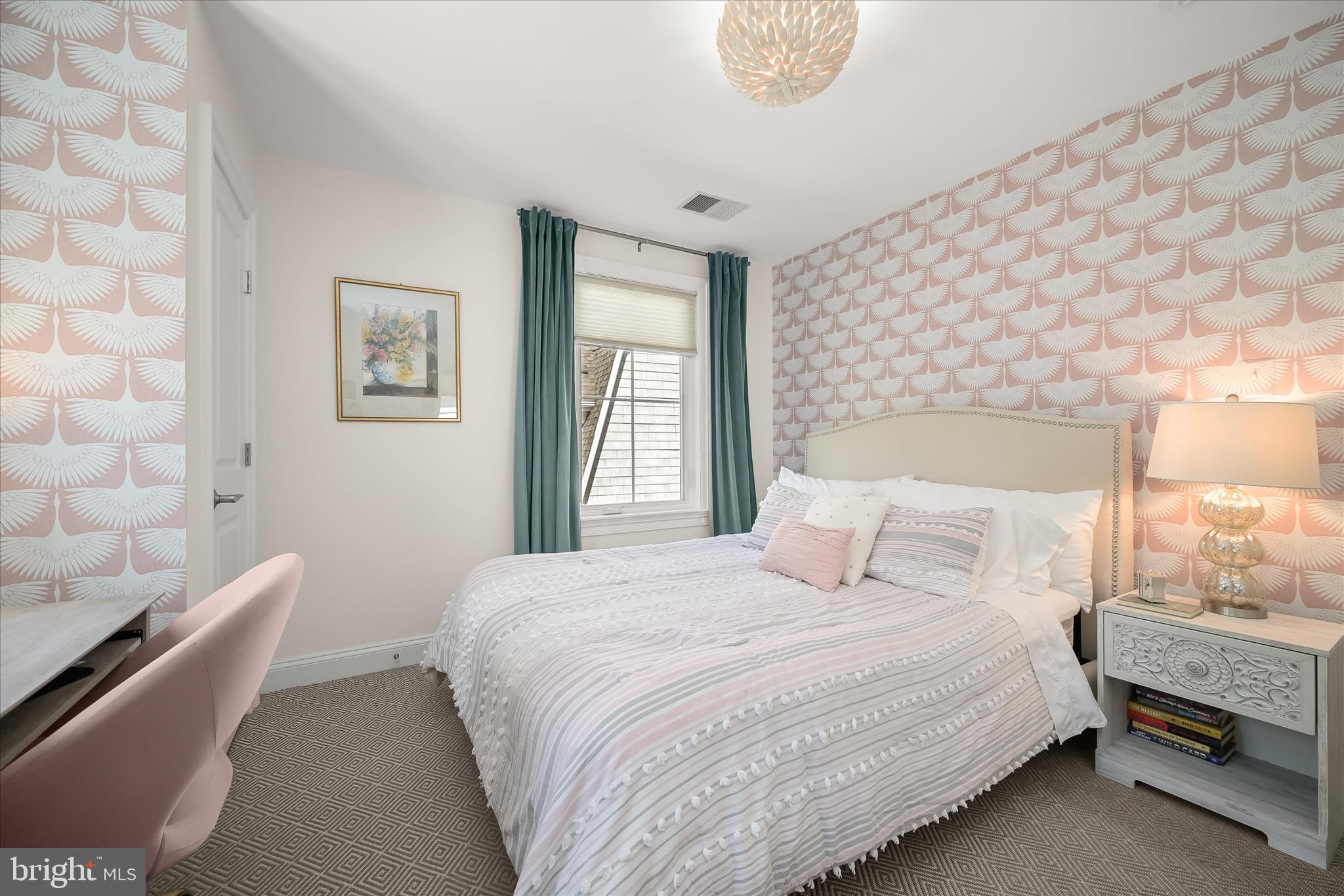 BRADLEY HILLS - Residential