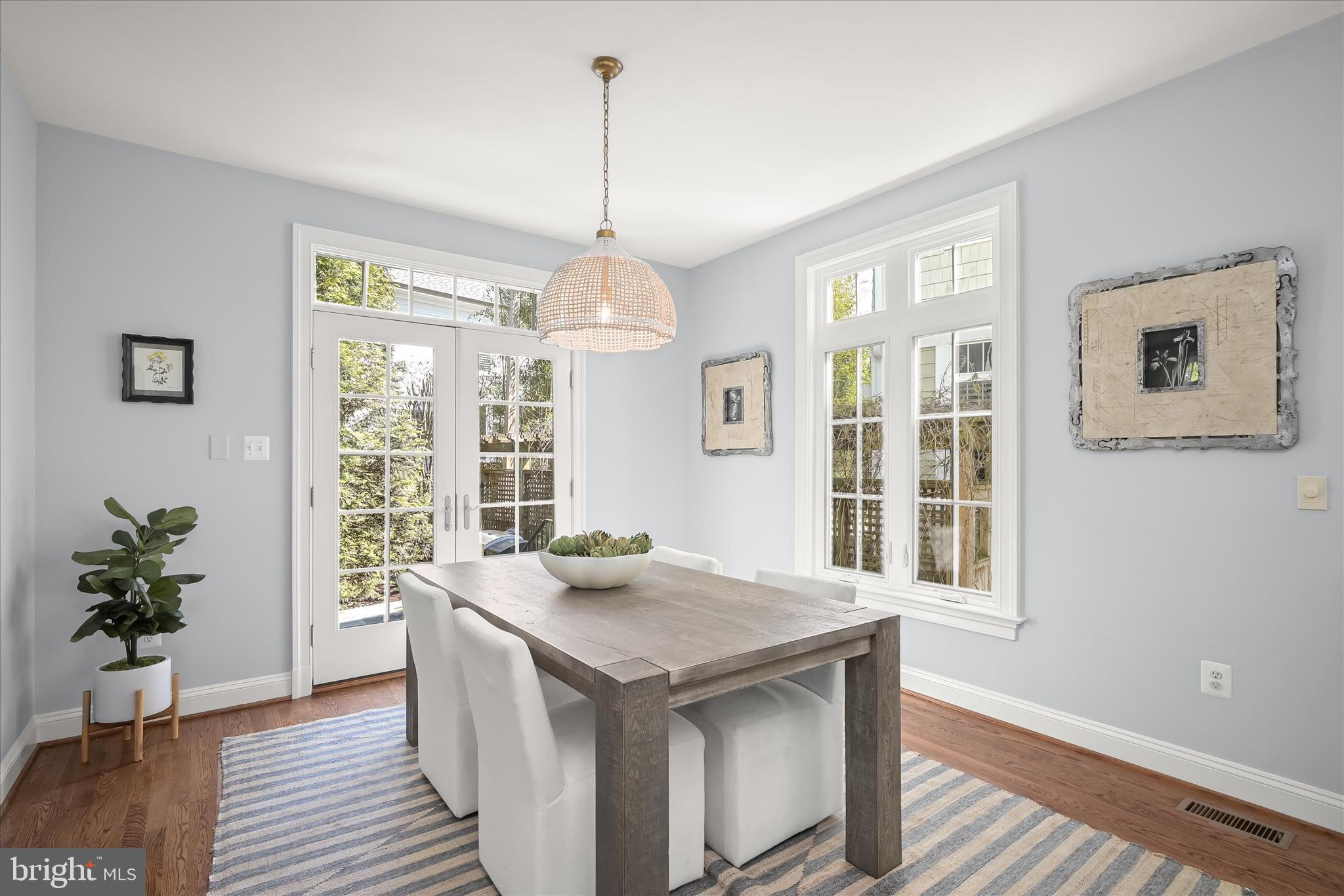 BRADLEY HILLS - Residential