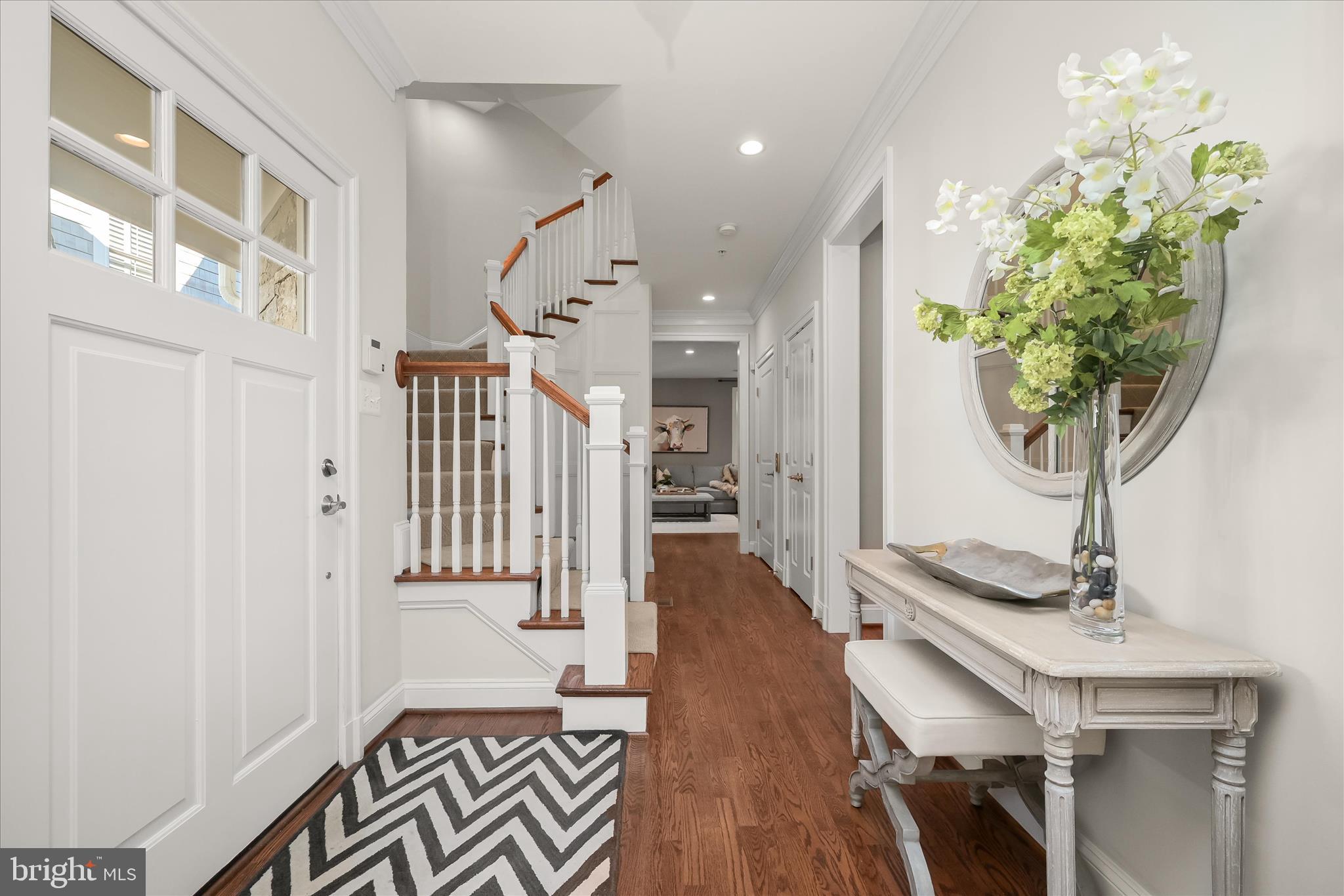 BRADLEY HILLS - Residential