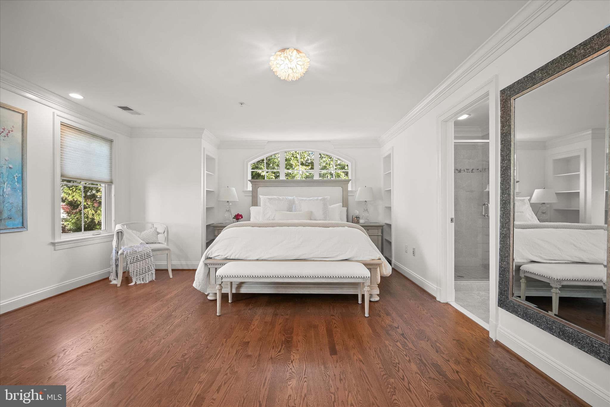 BRADLEY HILLS - Residential