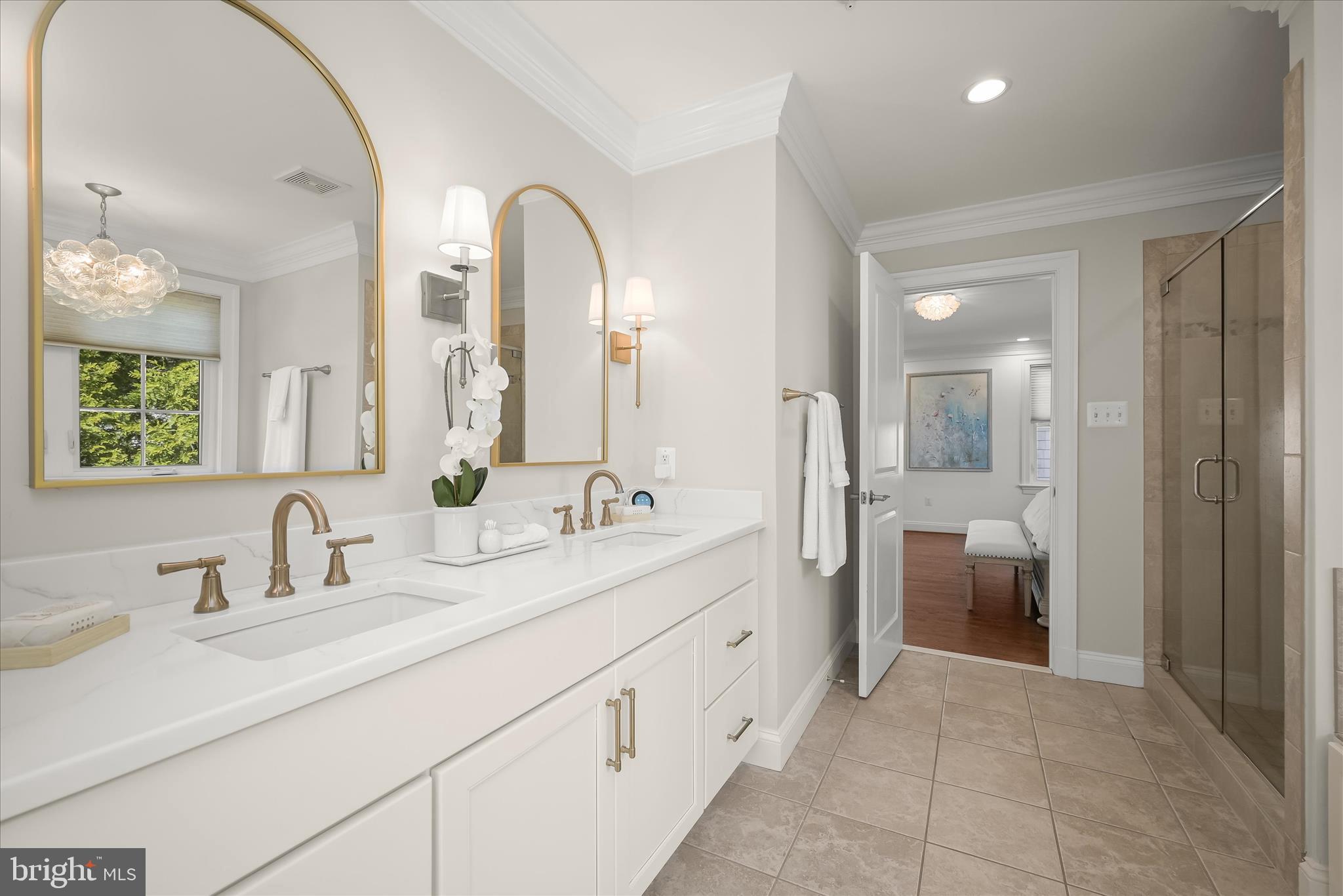 BRADLEY HILLS - Residential