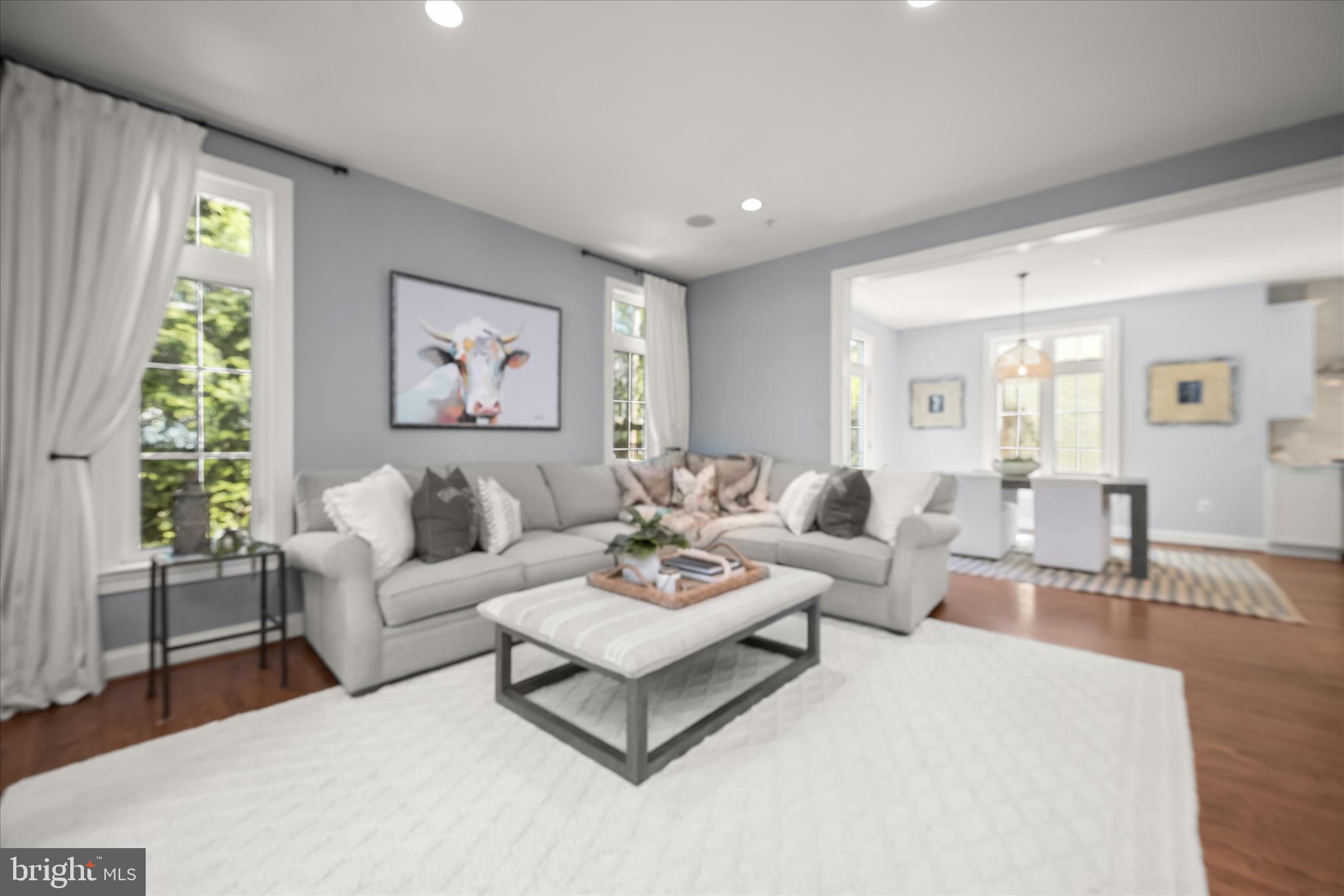 BRADLEY HILLS - Residential