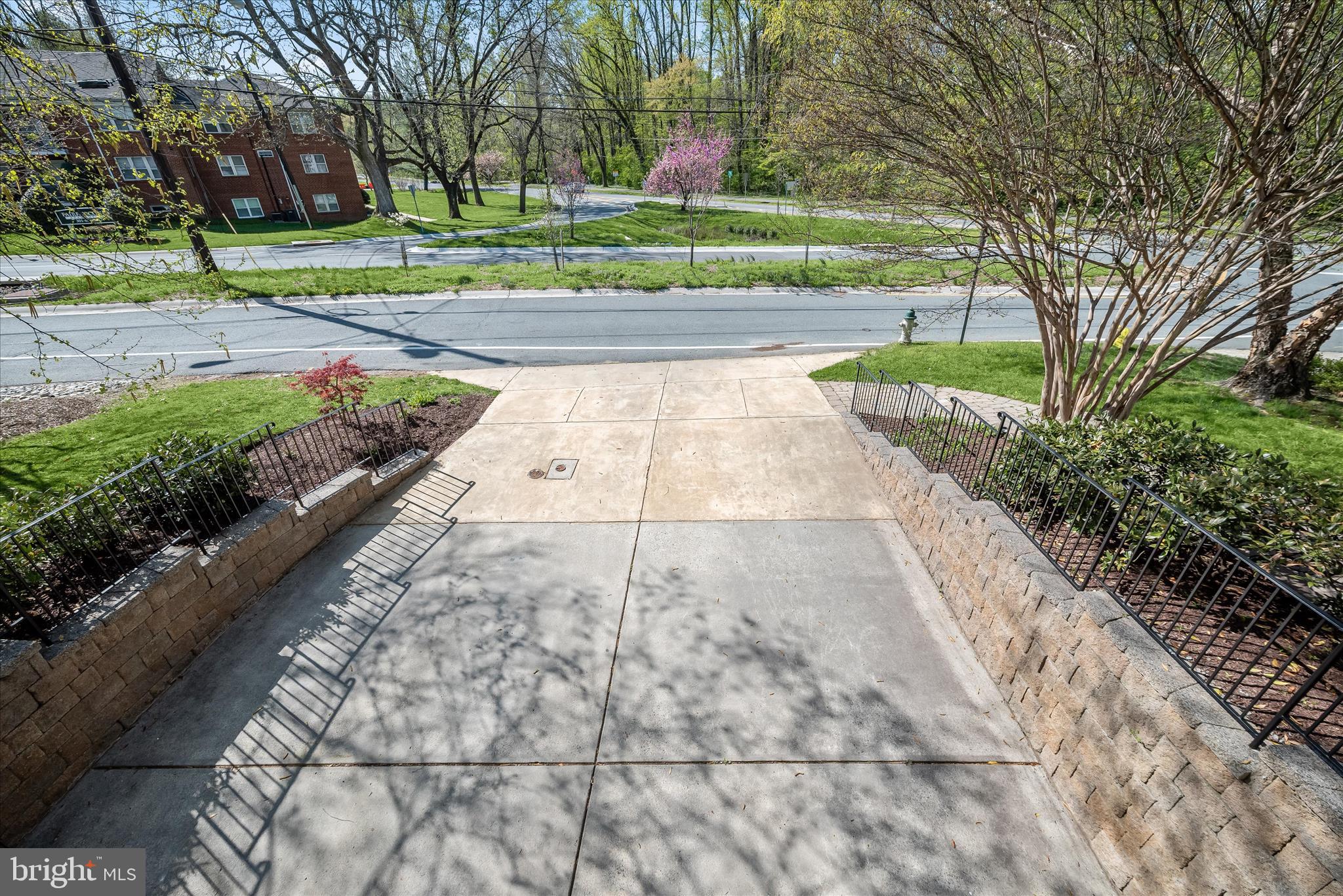 BRADLEY HILLS - Residential