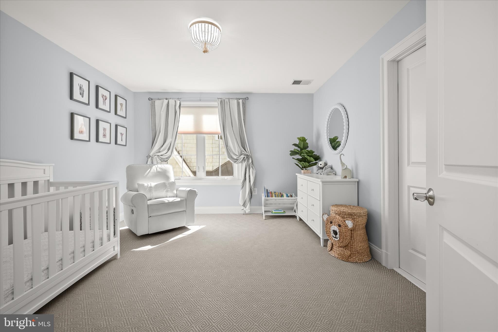 BRADLEY HILLS - Residential