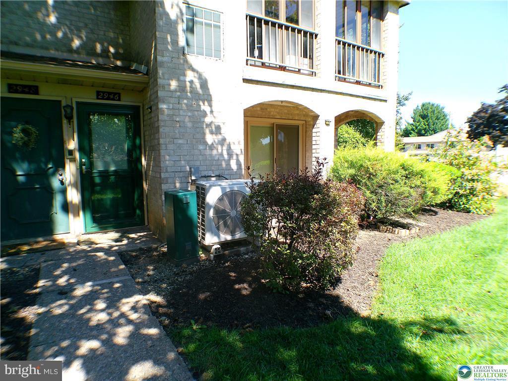 2946 ARONIMINK PLACE