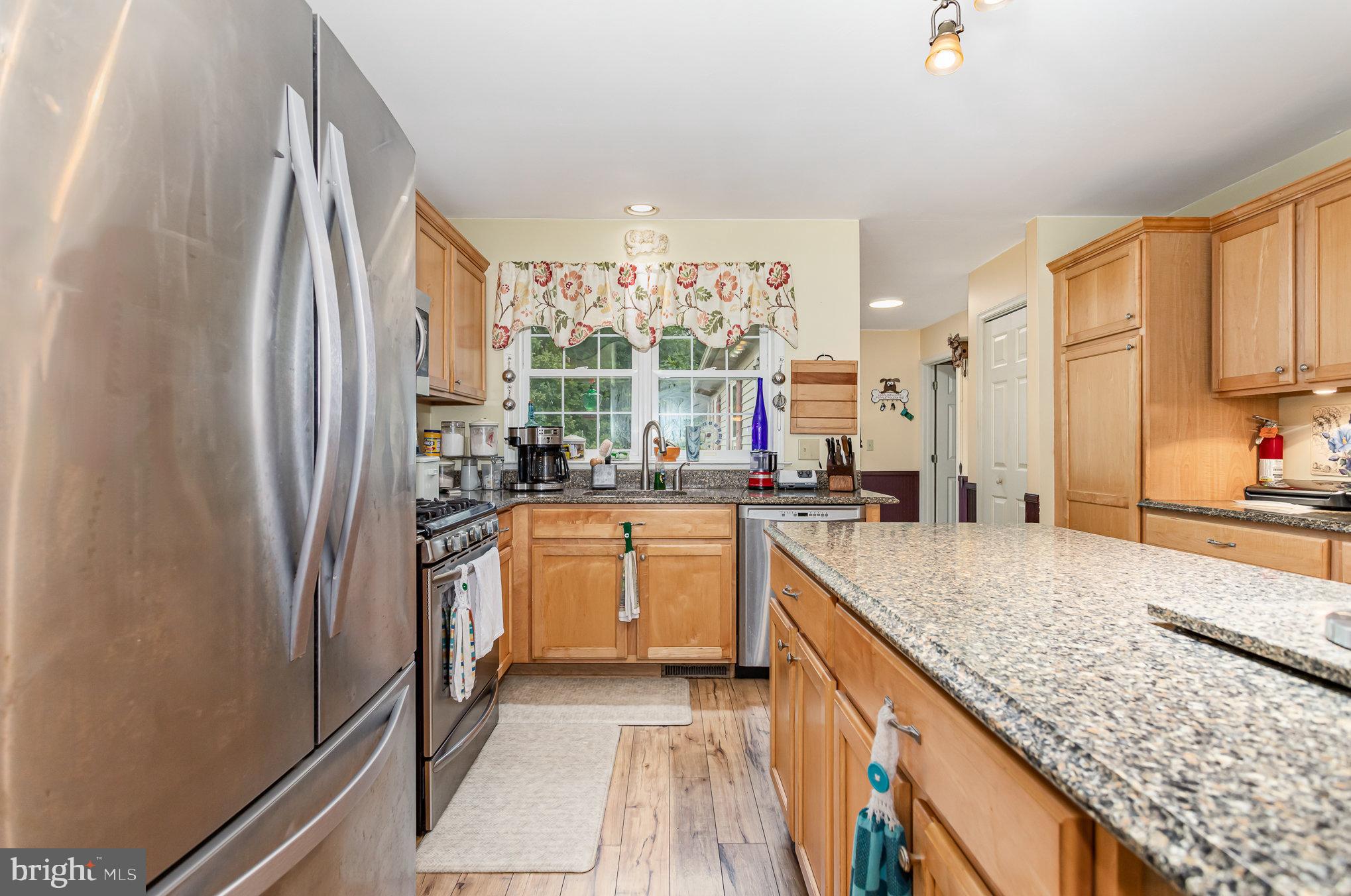 HICKORY HEIGHTS - Residential