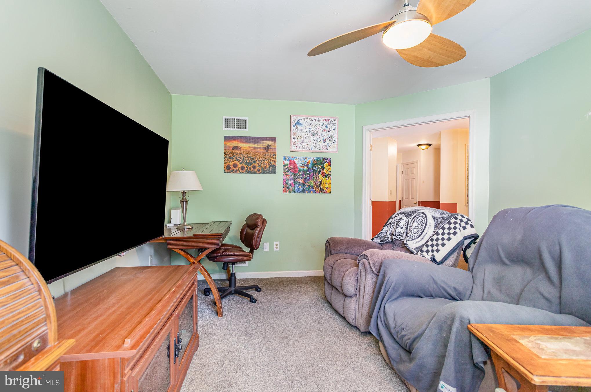 HICKORY HEIGHTS - Residential