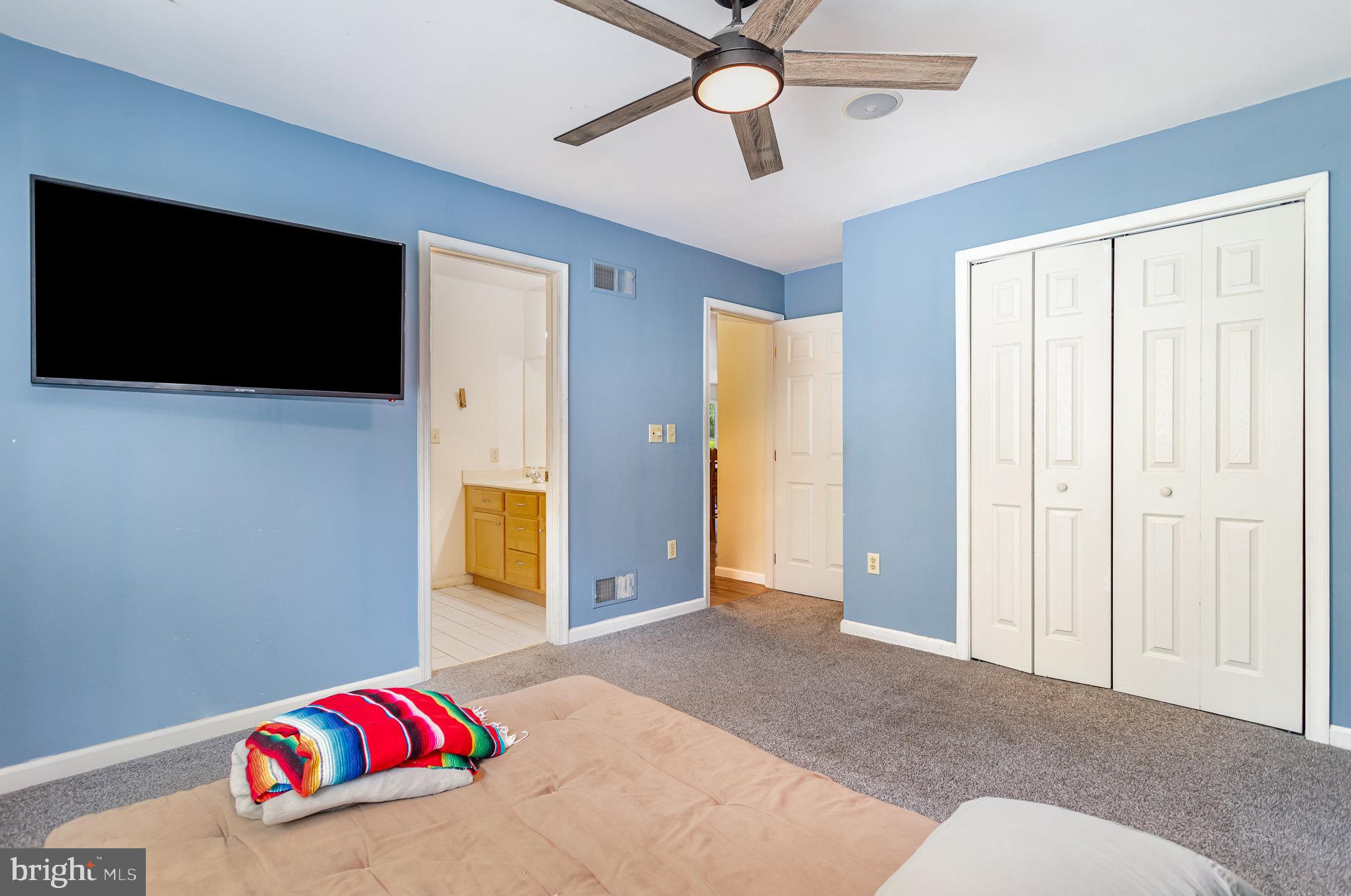 HICKORY HEIGHTS - Residential