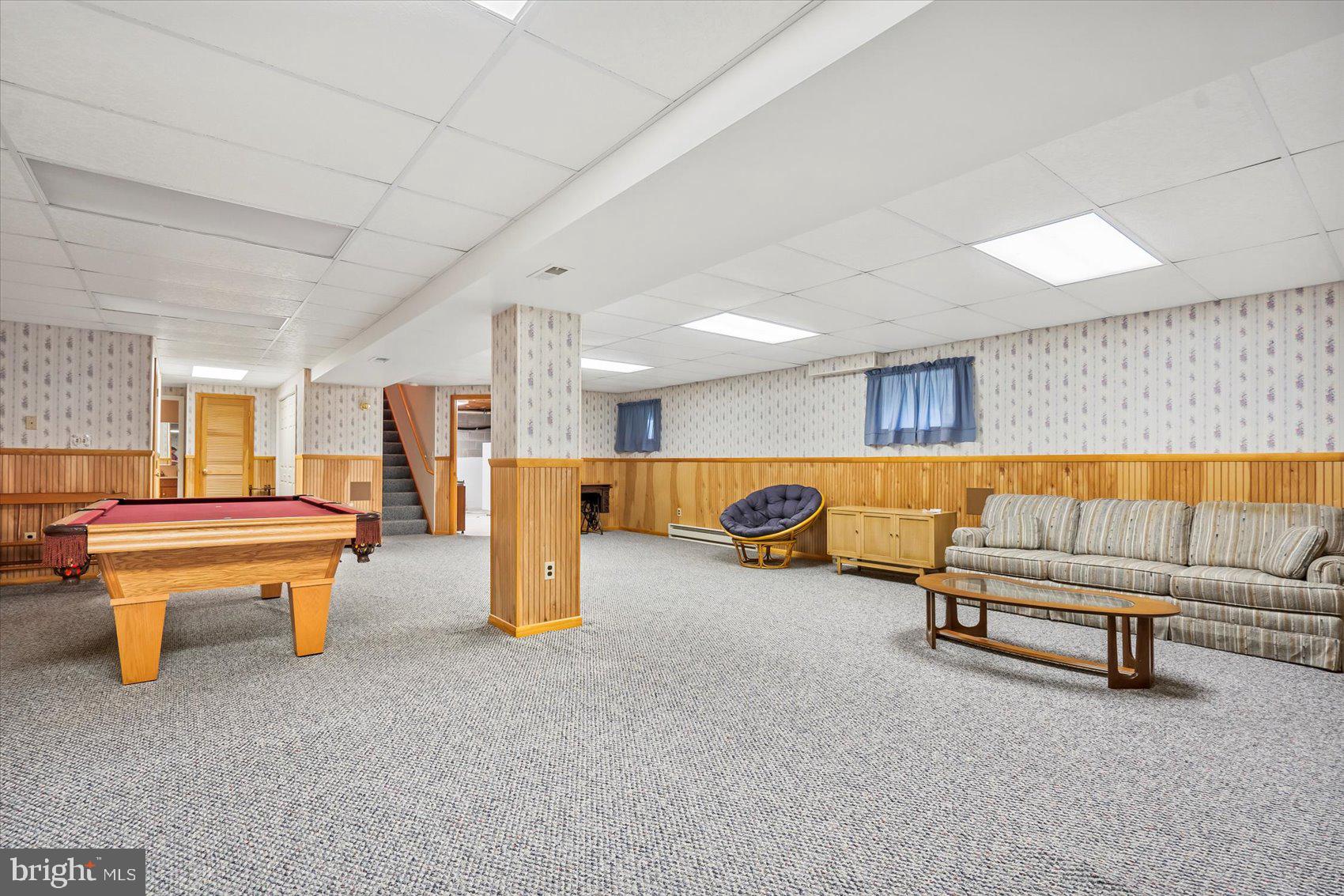 PERRY HALL - Residential