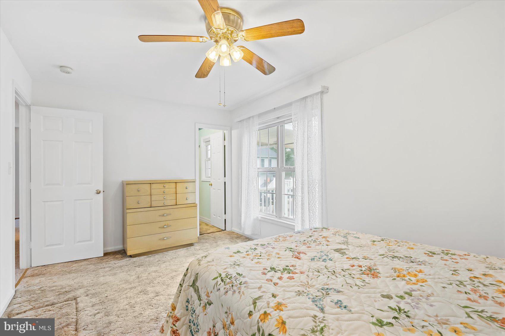 PERRY HALL - Residential