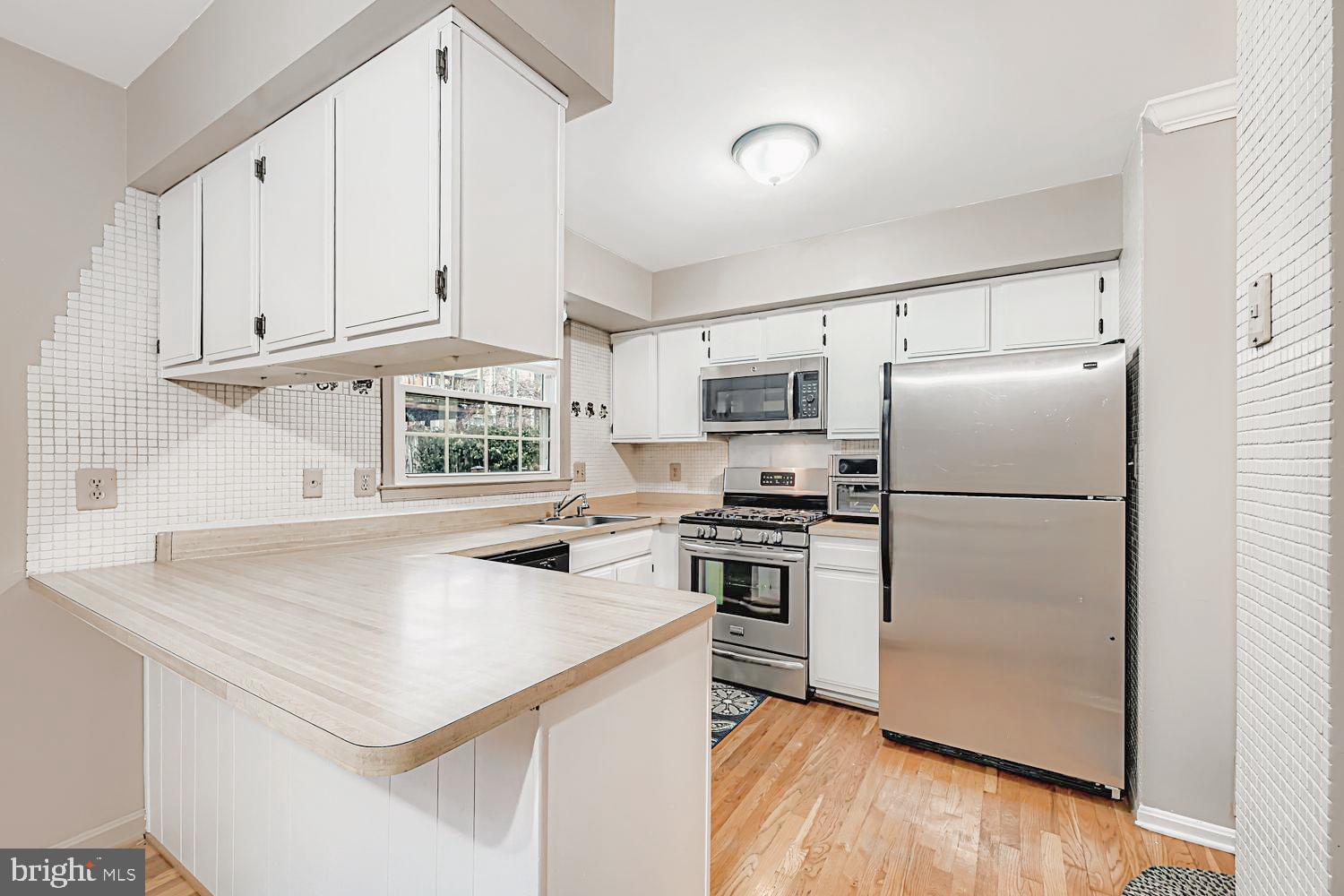 CHURCHILL TOWN SECTOR - Residential