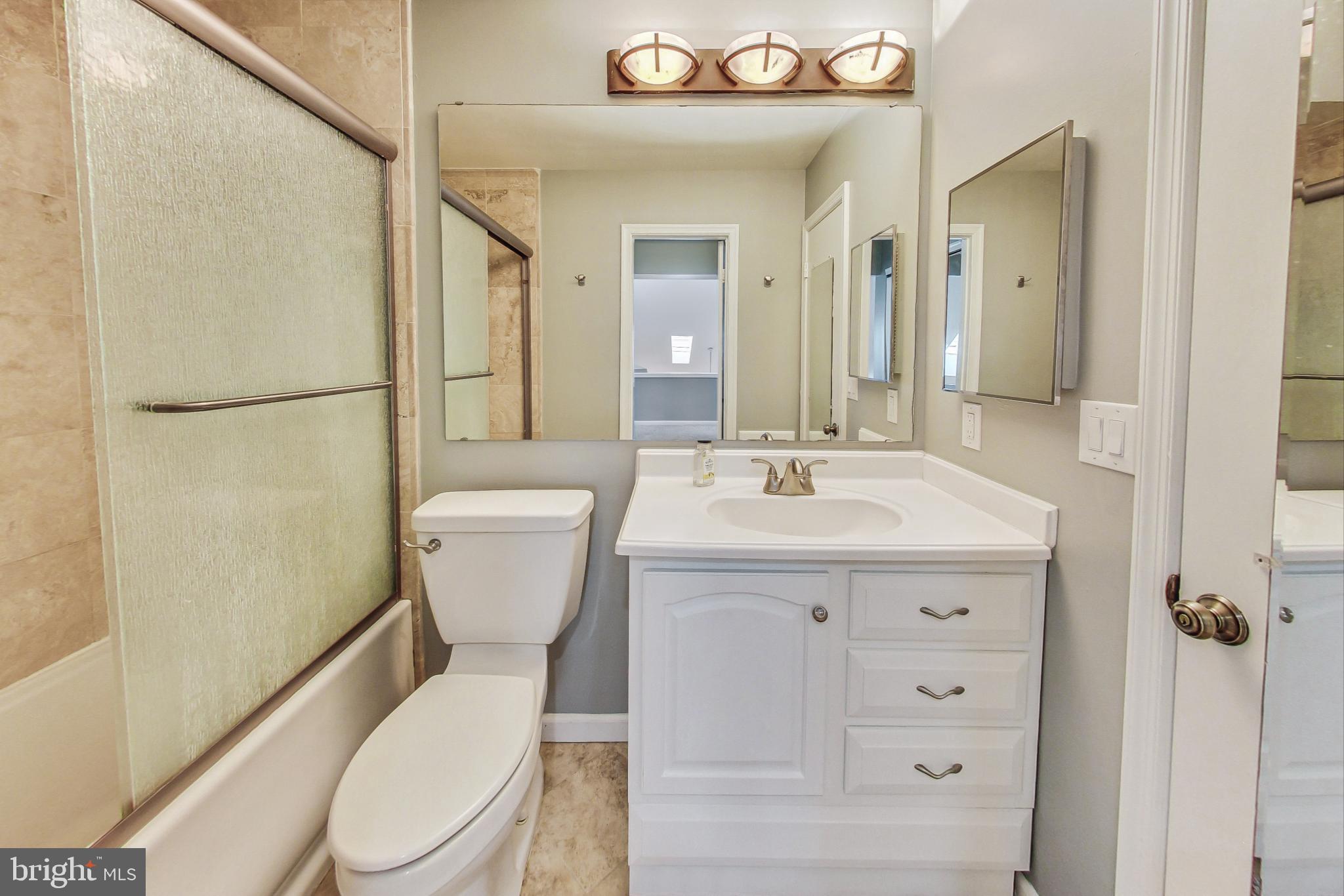 CHURCHILL TOWN SECTOR - Residential