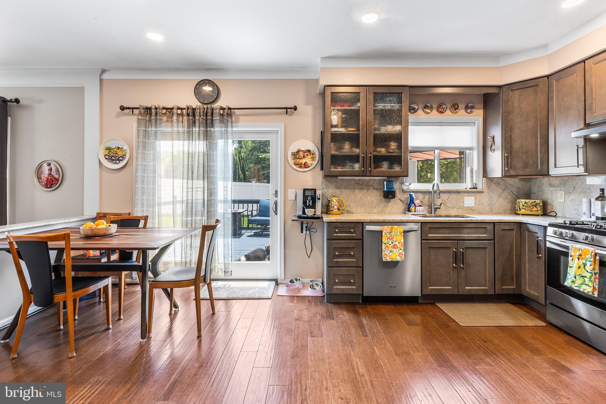 217 WAYSIDE DRIVE
