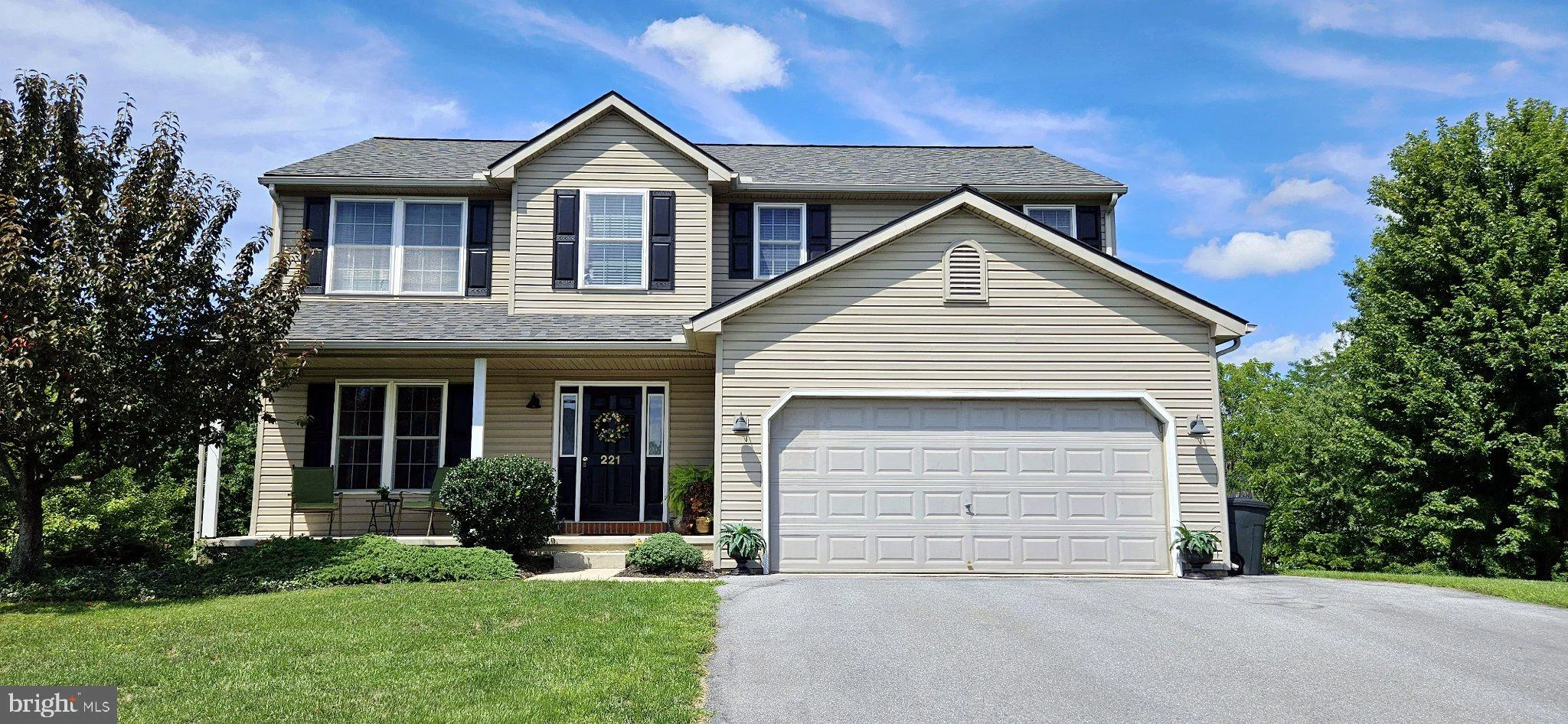 221 S Broad Street, Jonestown, PA, 17038