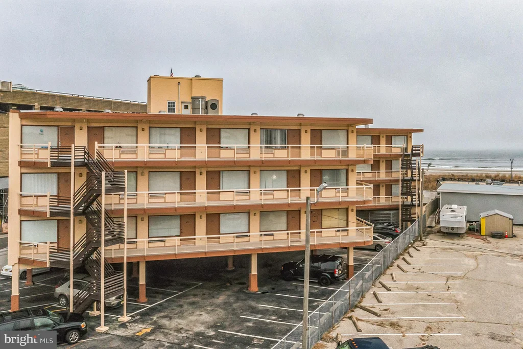 108 S Montpelier Avenue Unit 222, Atlantic City, NJ 08401