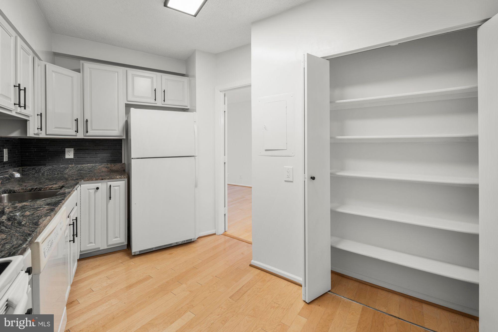 1600 N OAK STREET 109