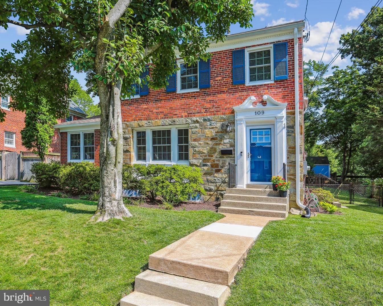 INDIAN SPRING MANOR - Residential