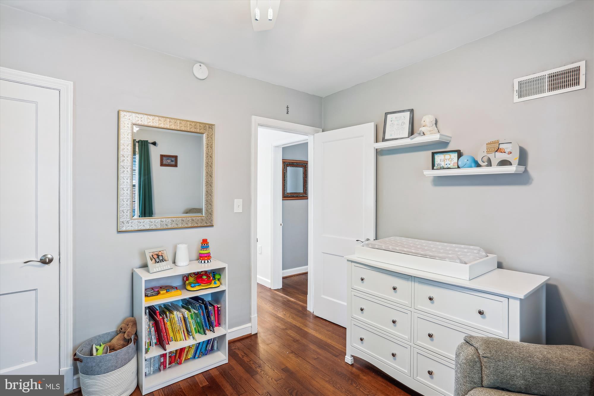 INDIAN SPRING MANOR - Residential