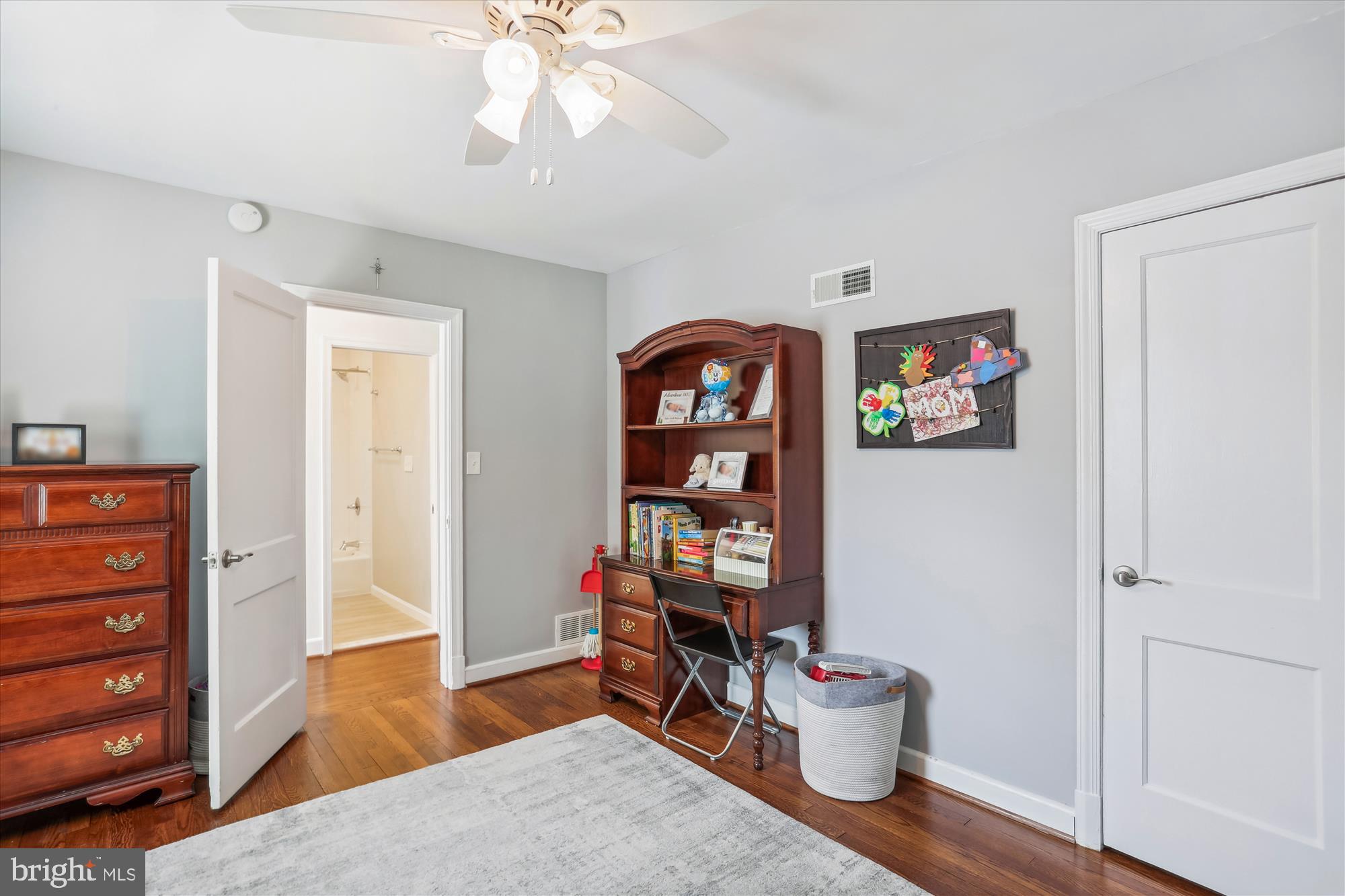 INDIAN SPRING MANOR - Residential