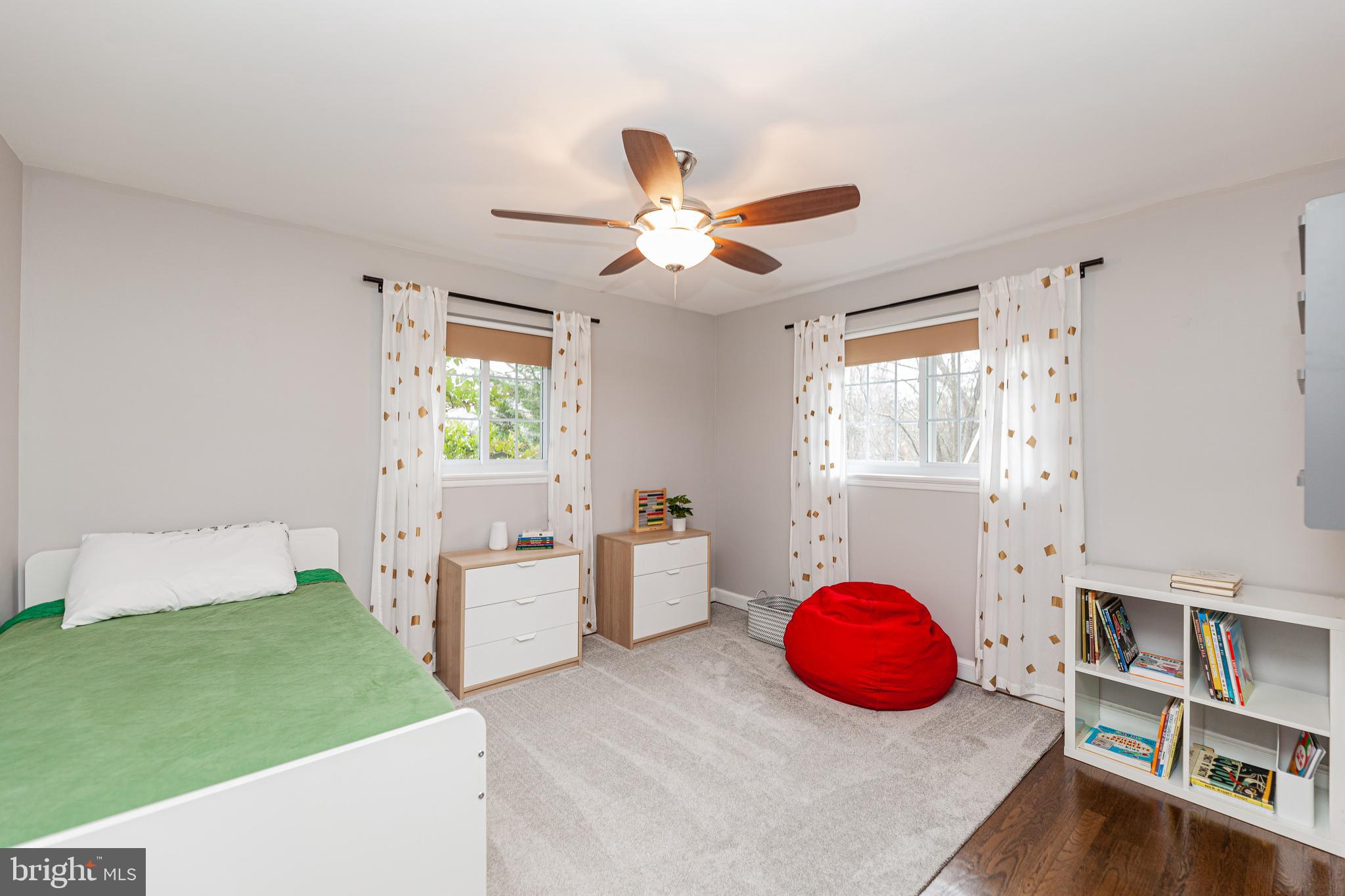 BROYHILL CREST - Residential