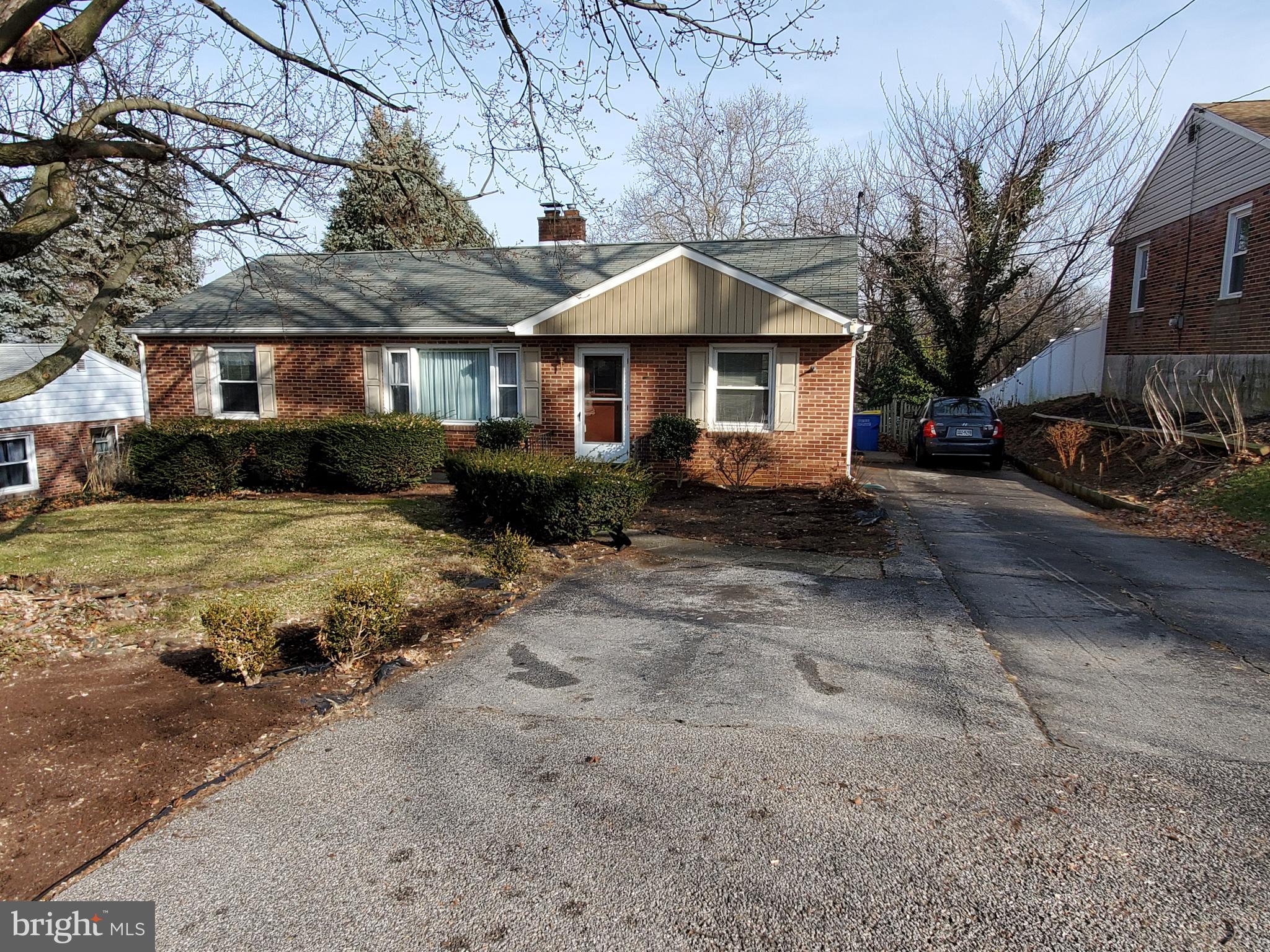 BEVERLY HILLS - Residential