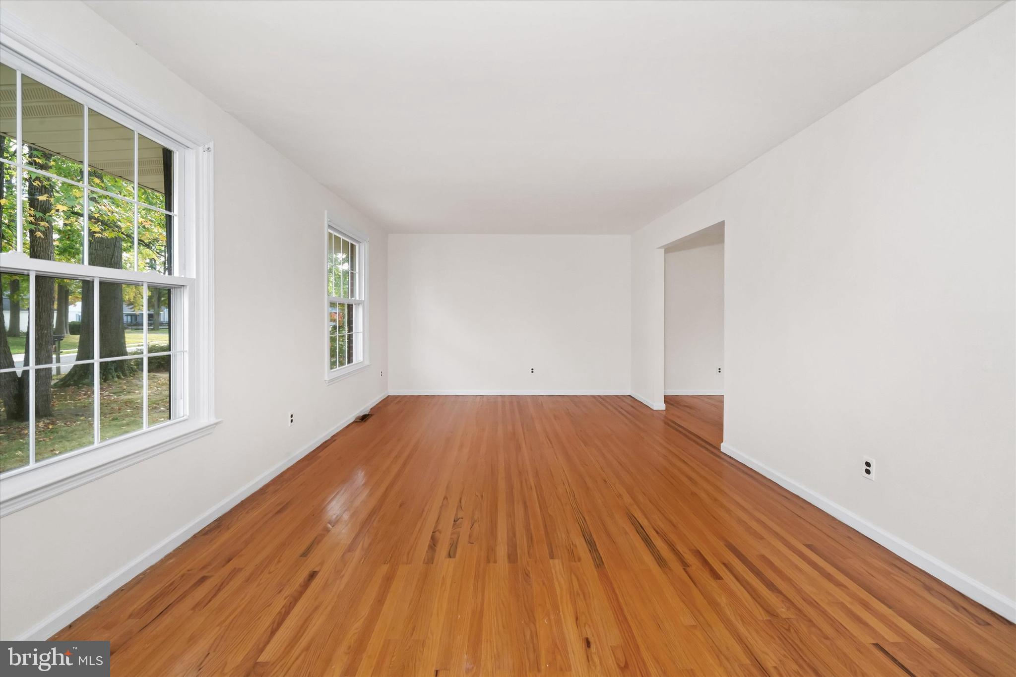 3347 ALTAMONT DRIVE