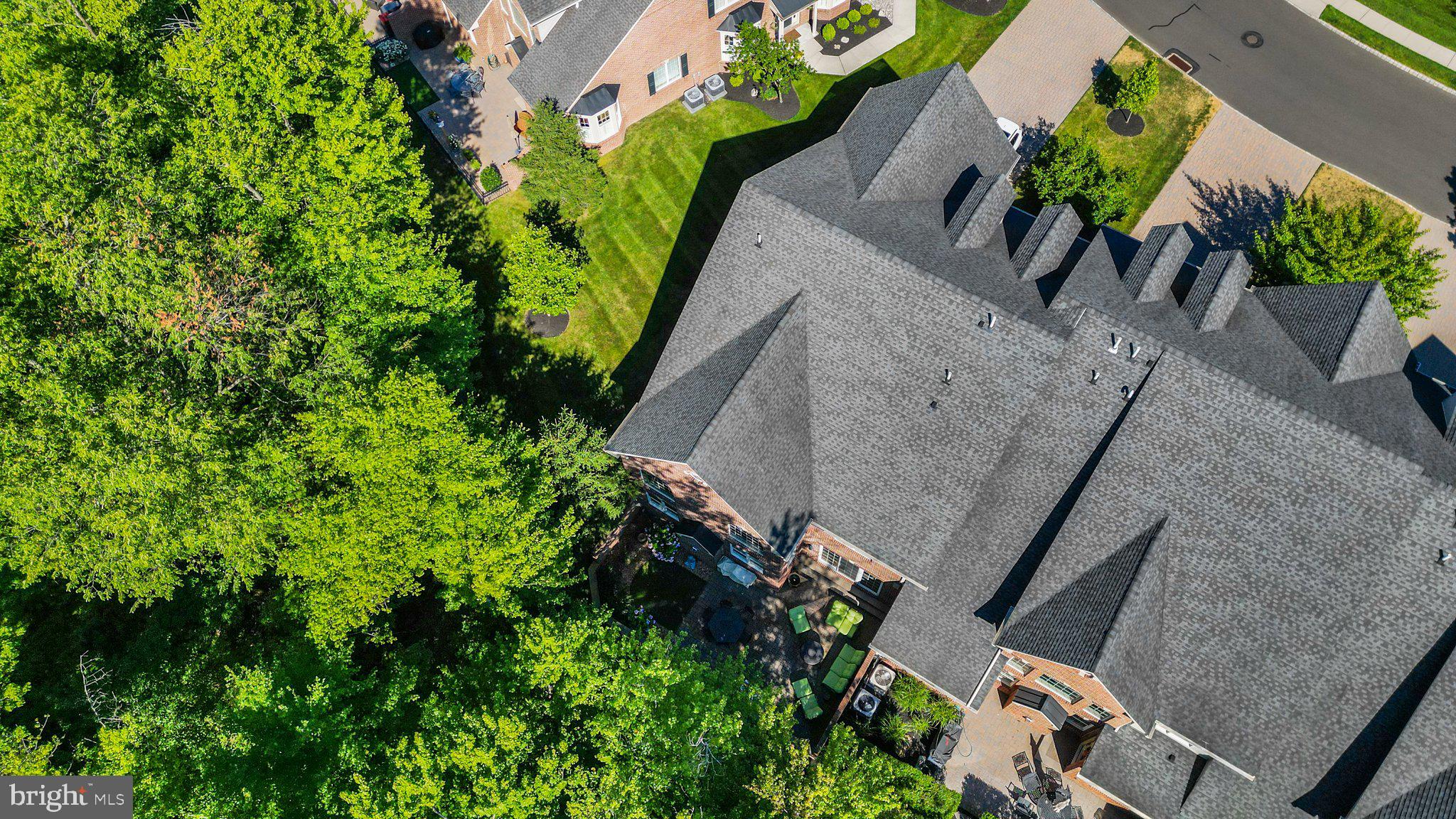 DELANCEY COURT - Residential