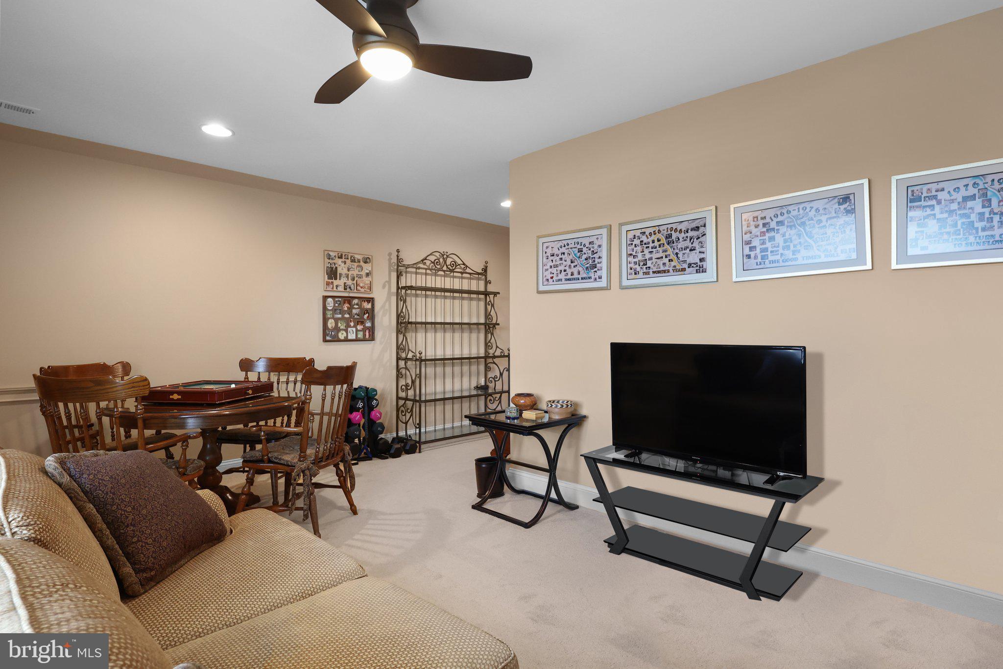 DELANCEY COURT - Residential