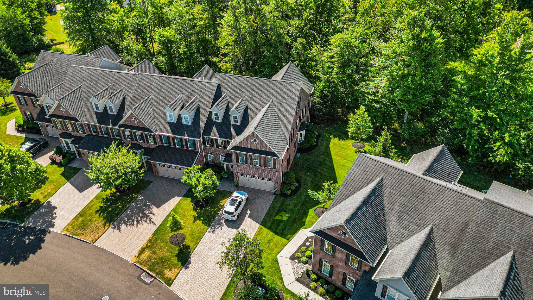 DELANCEY COURT - Residential