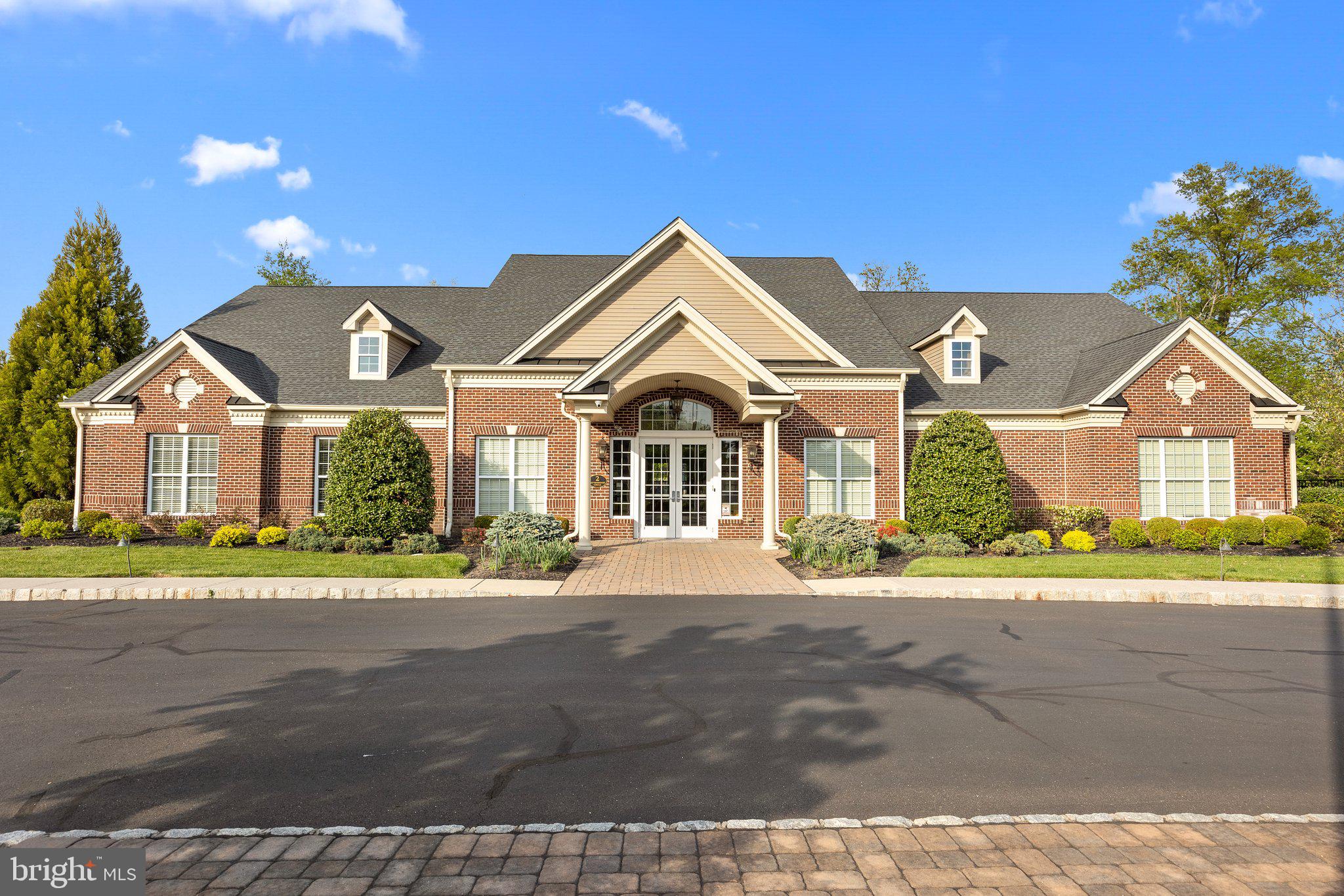 DELANCEY COURT - Residential