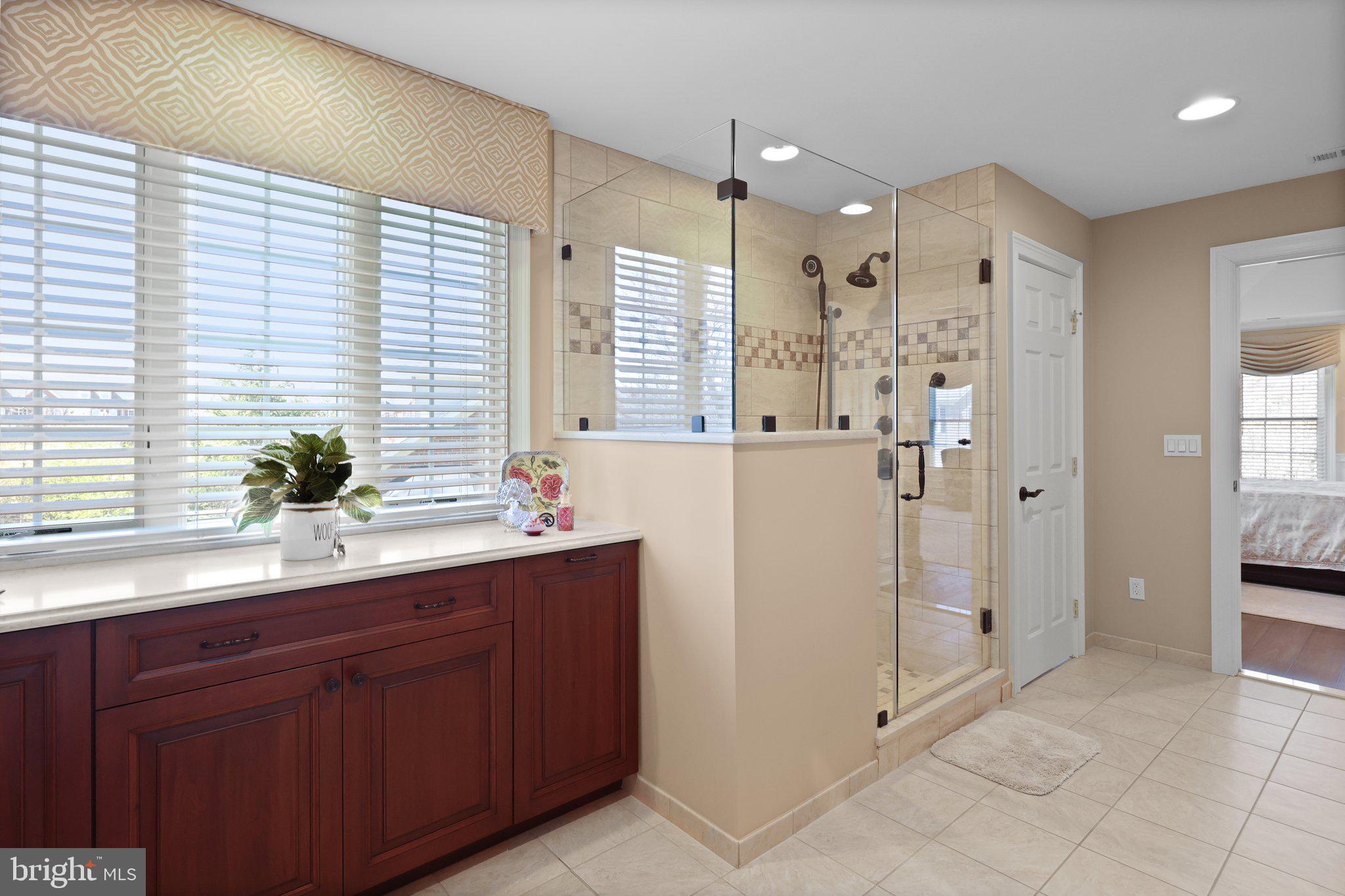 DELANCEY COURT - Residential