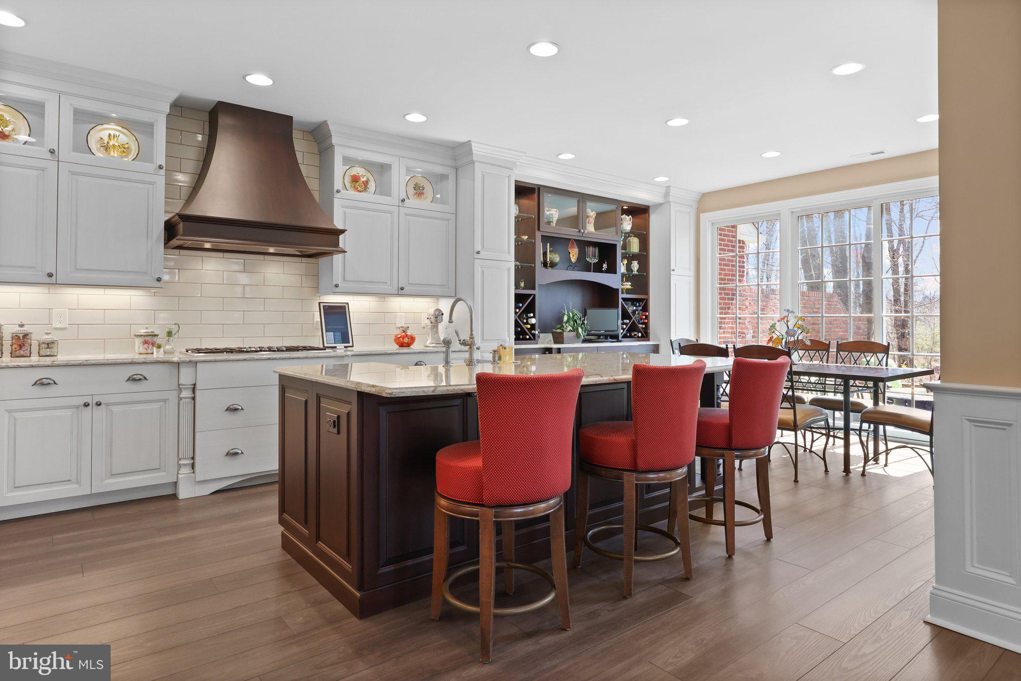 DELANCEY COURT - Residential