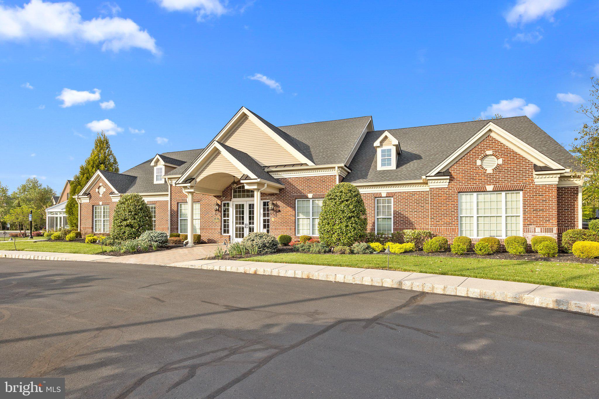 DELANCEY COURT - Residential