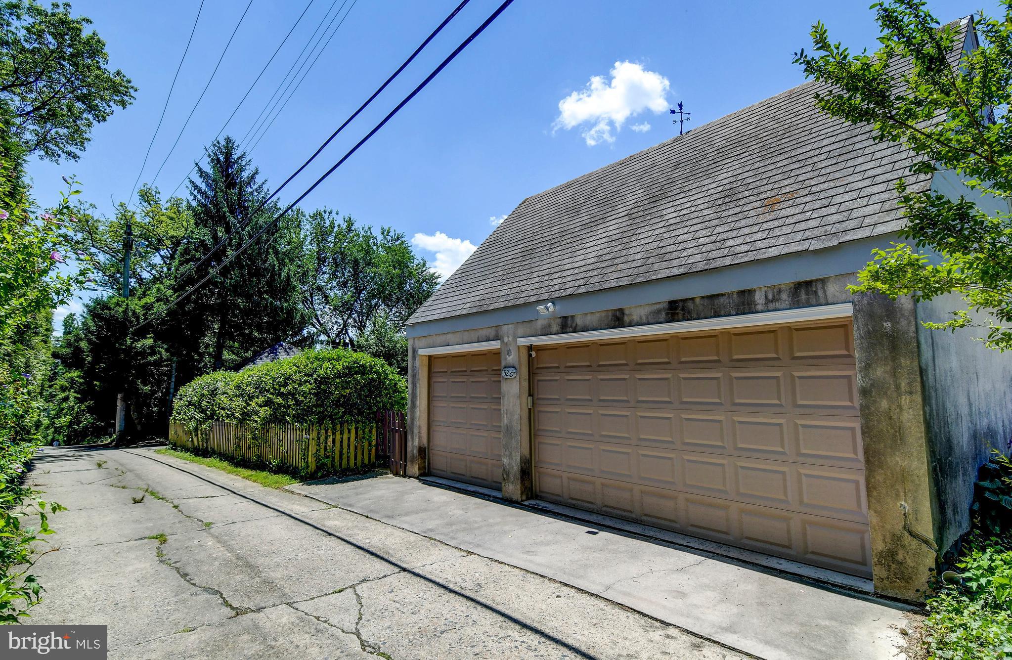 GREATER HOMELAND HISTORIC DISTRICT - Residential