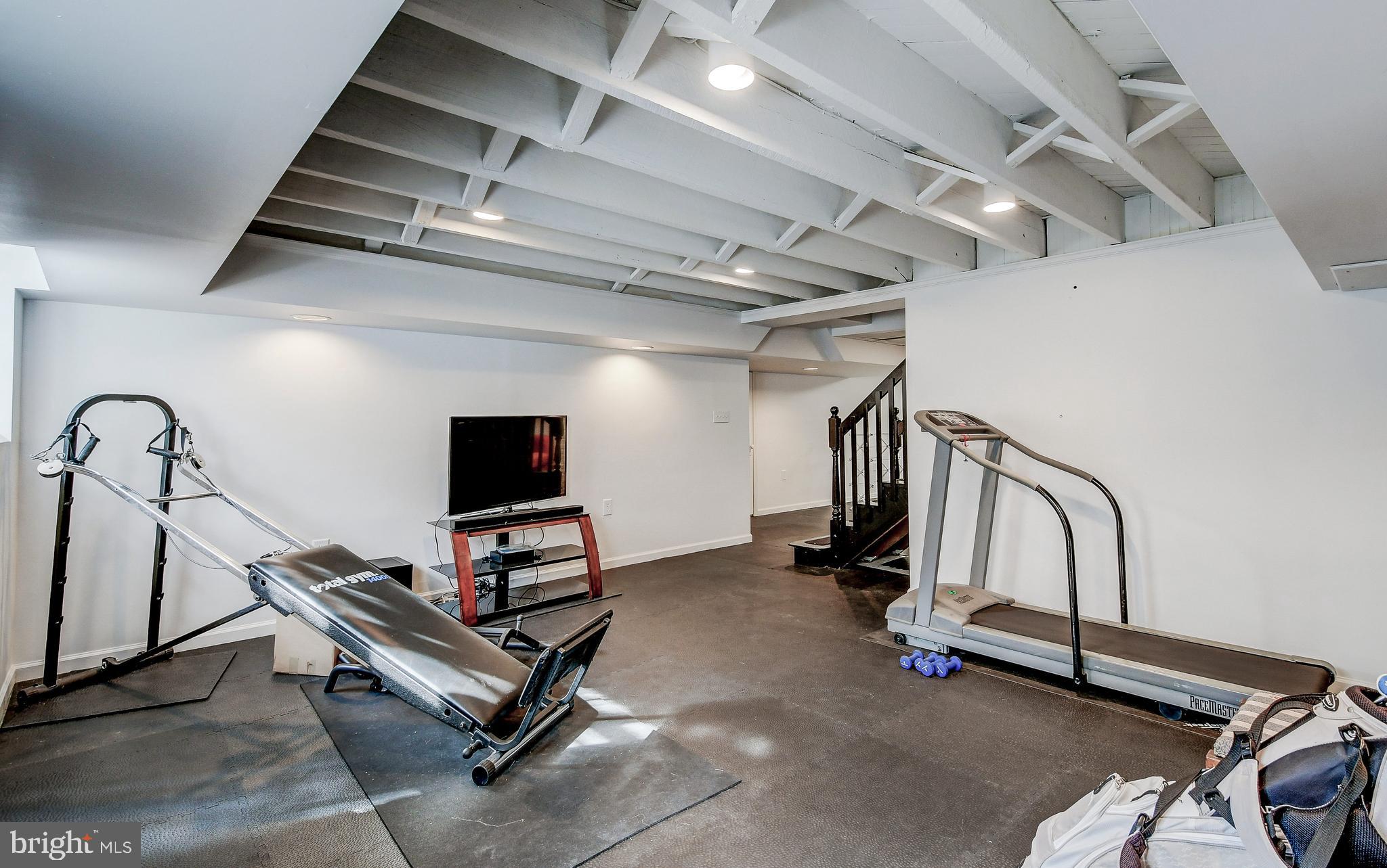 GREATER HOMELAND HISTORIC DISTRICT - Residential