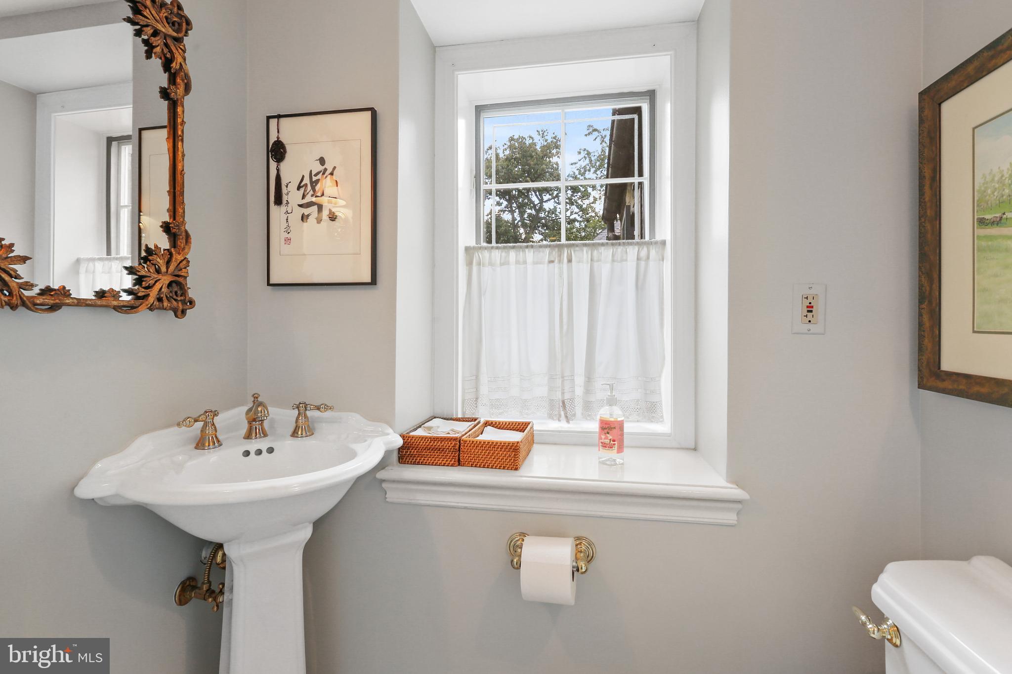 GREATER HOMELAND HISTORIC DISTRICT - Residential