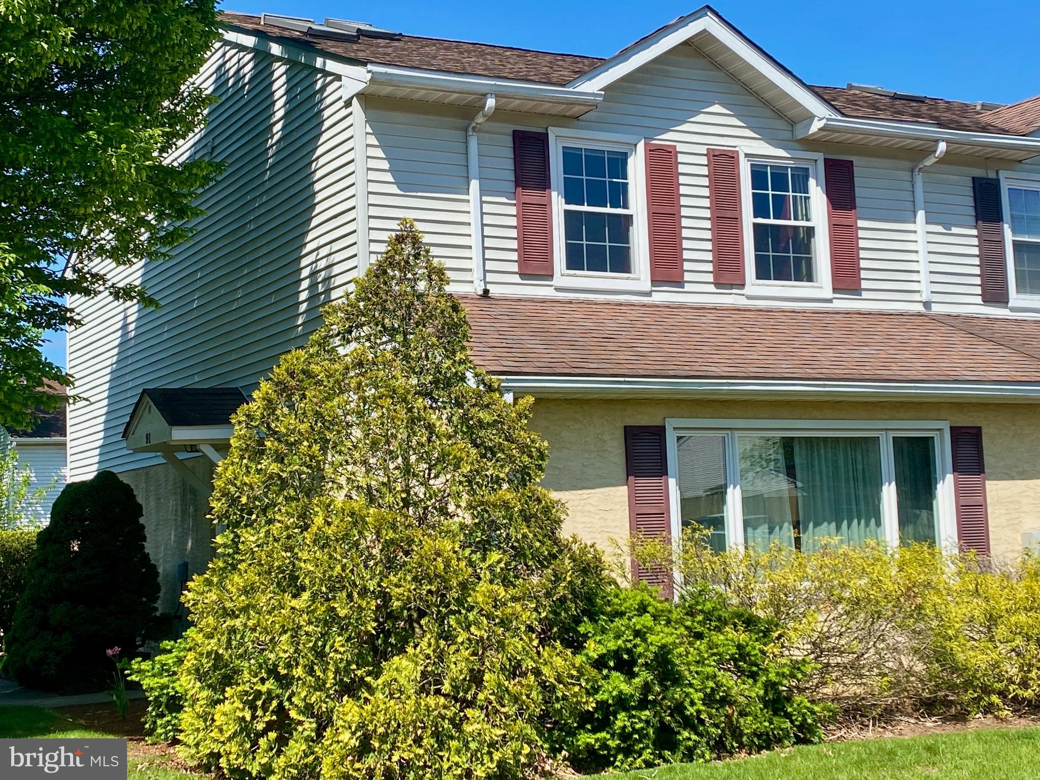 91 LAUREL COURT