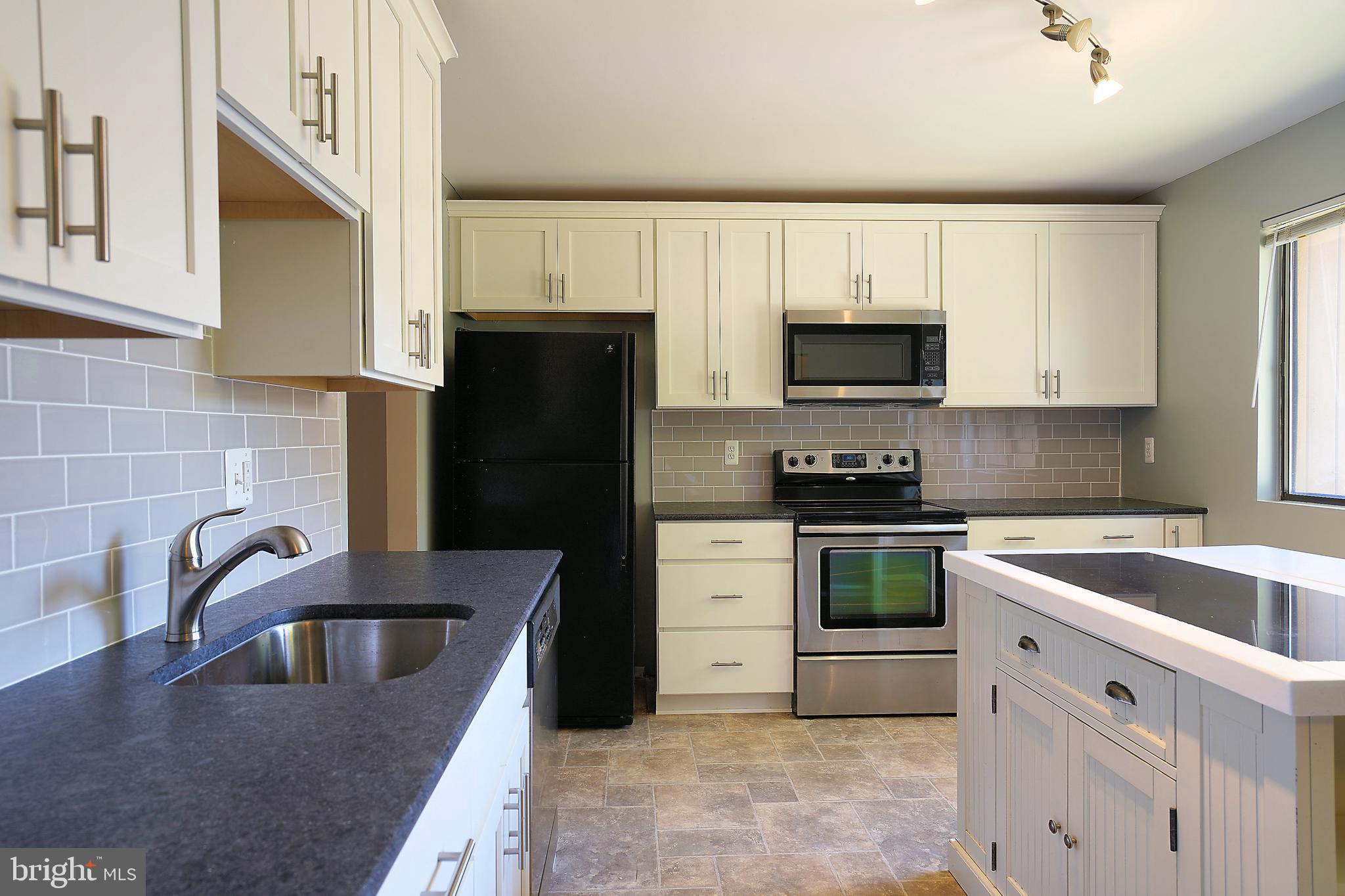 WALNUT RIDGE - Residential