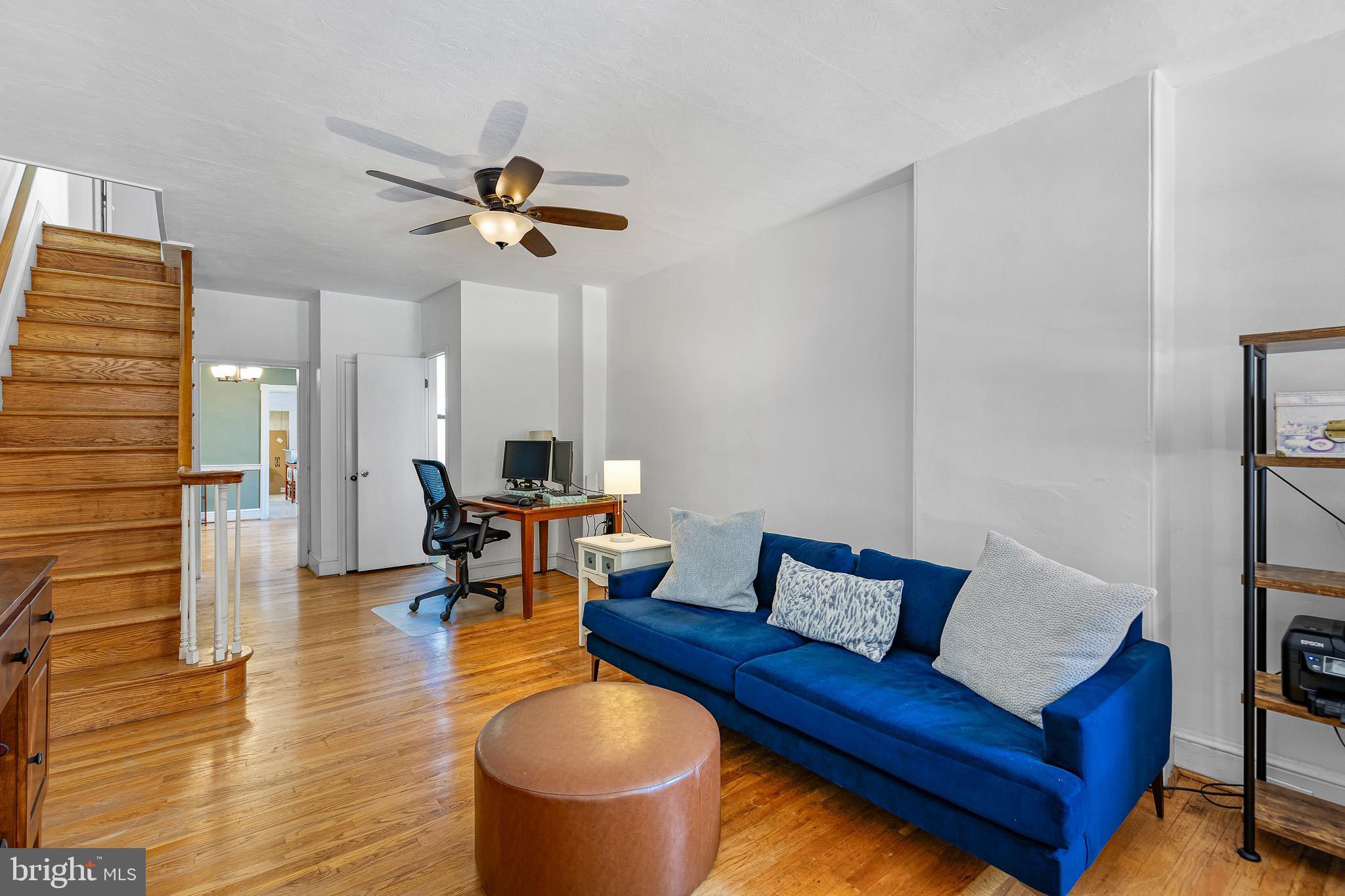 920 N DUPONT STREET