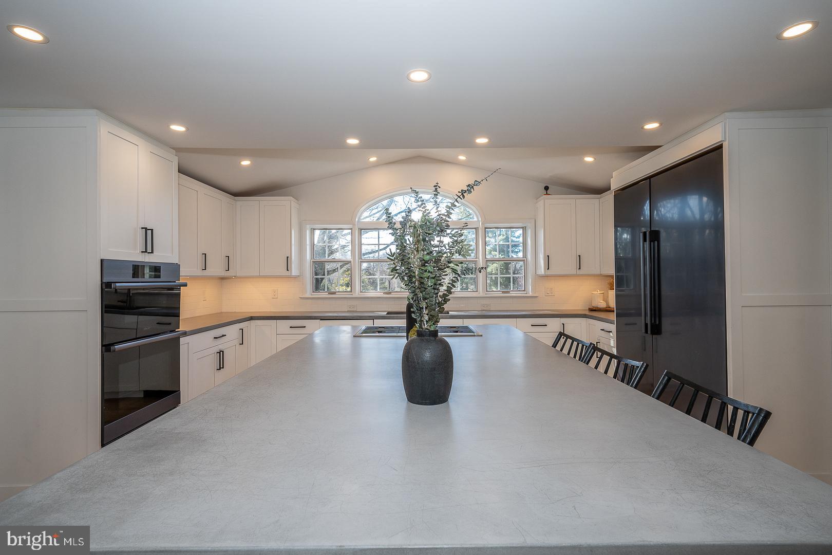 GLADWYNE - Residential