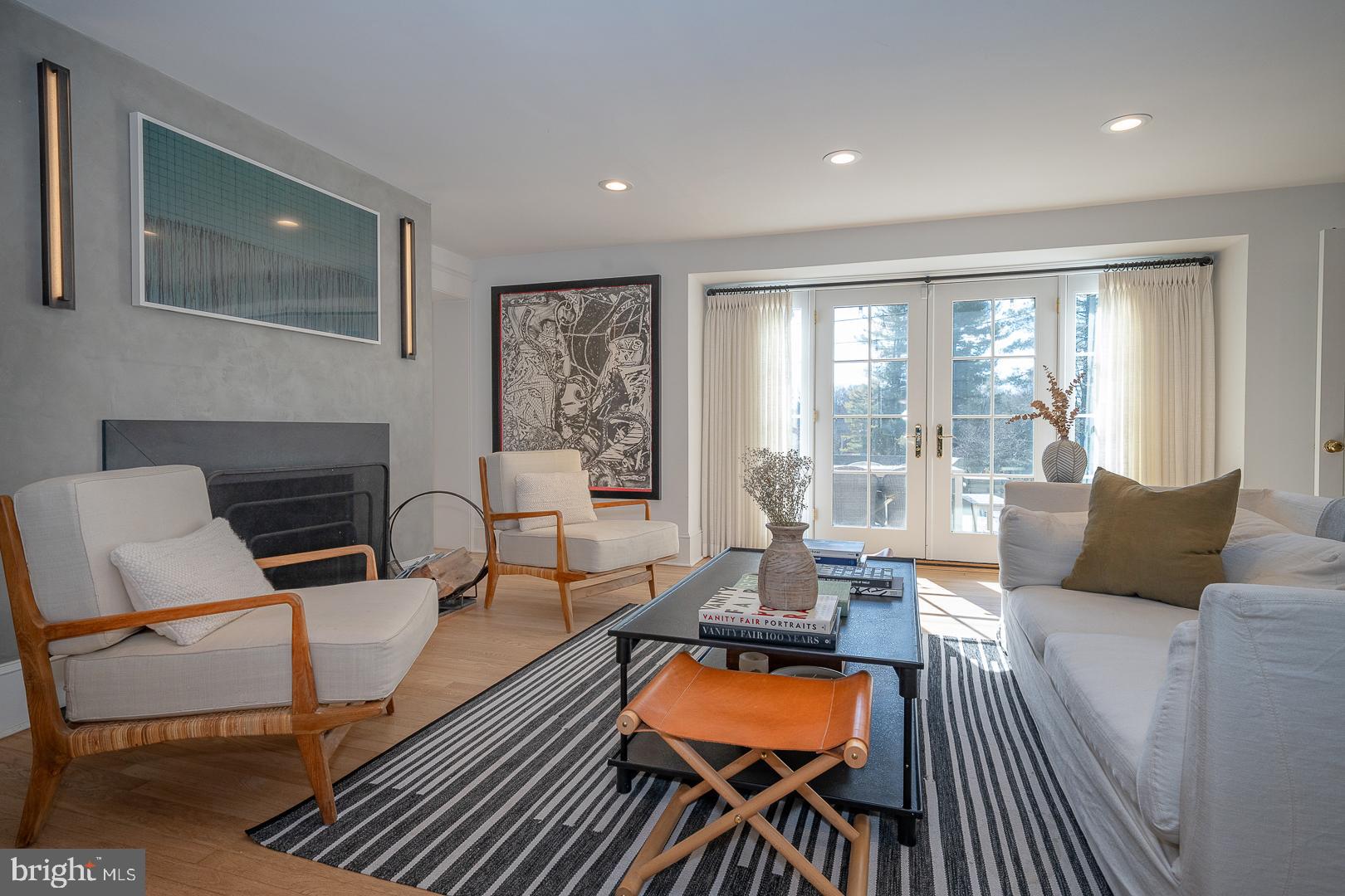 GLADWYNE - Residential