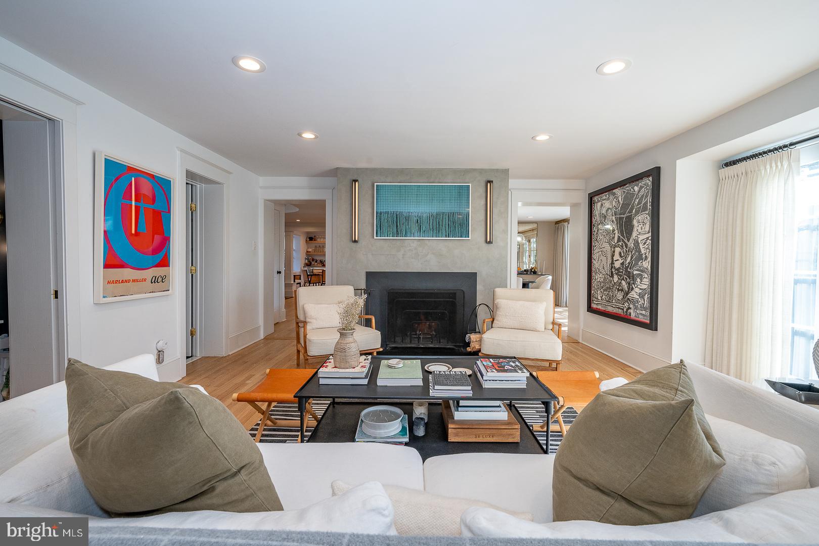 GLADWYNE - Residential