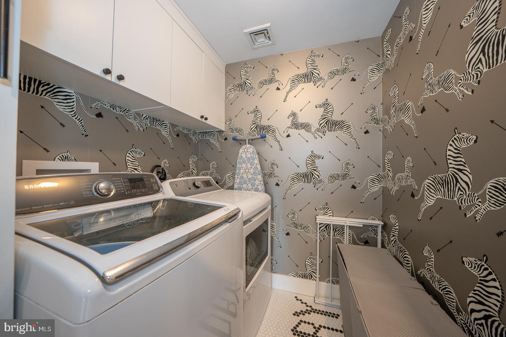 GLADWYNE - Residential